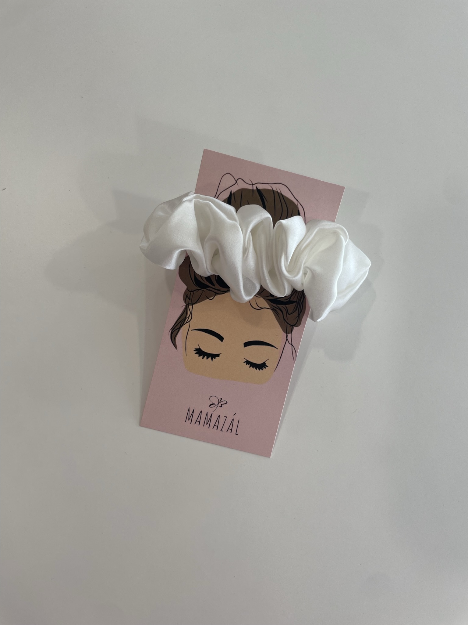 Šilkinė plaukų gumytė “Pearl”