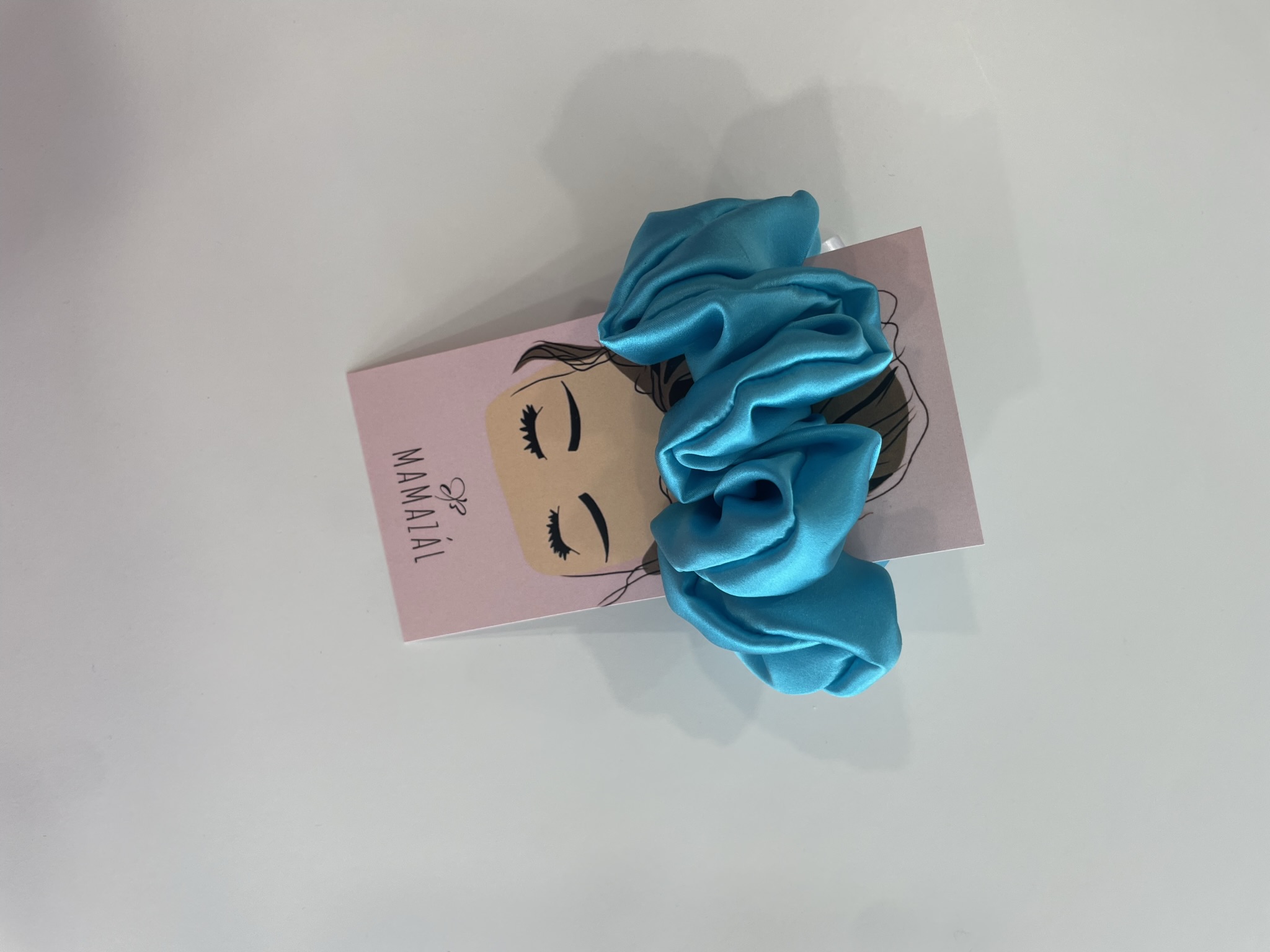 Šilkinė plaukų gumytė "Sky blue”