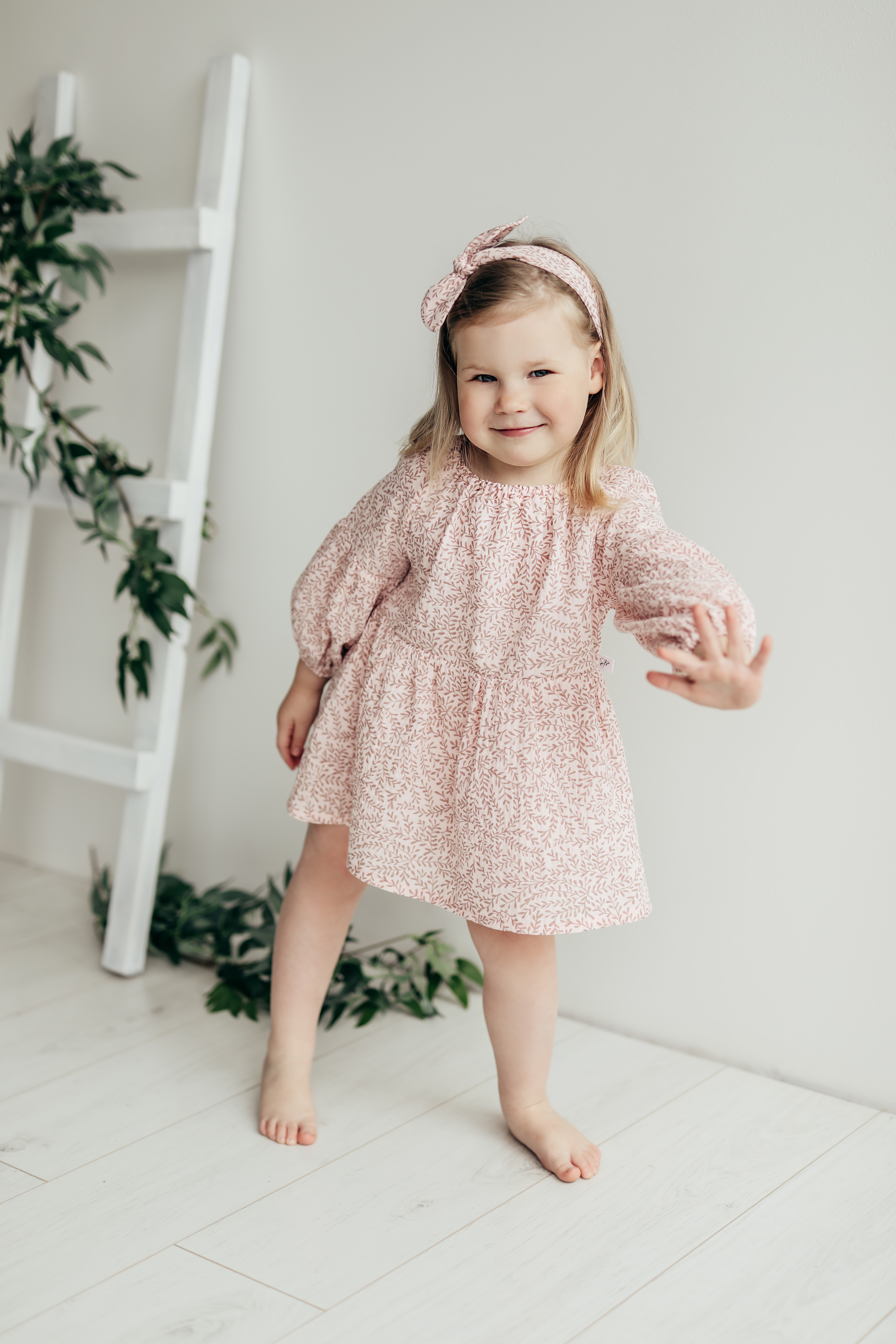 Muslino suknelė "Pink floraly"