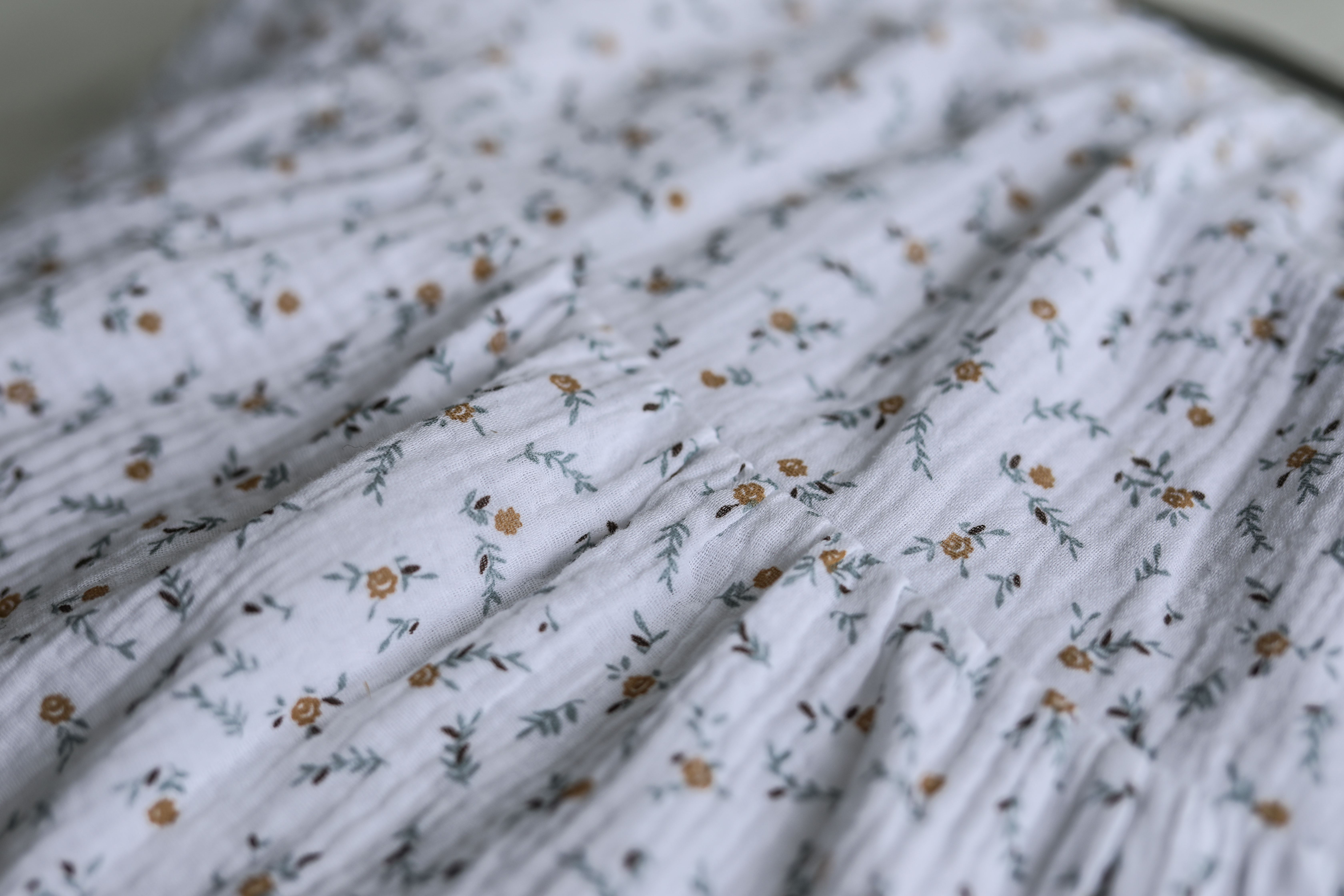 Muslino suknelė "Flowers twigs"