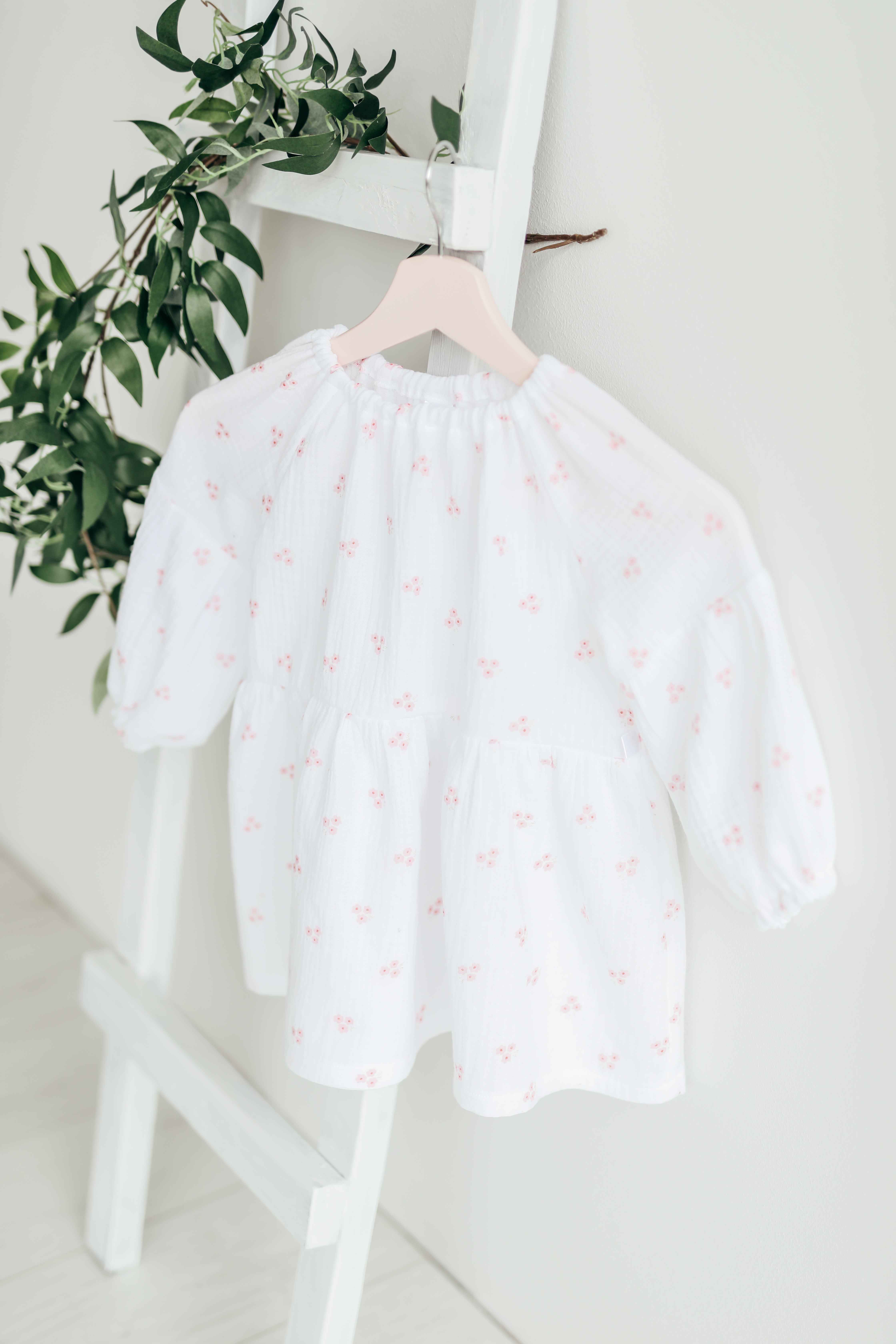 Muslino suknelė "White meadow"