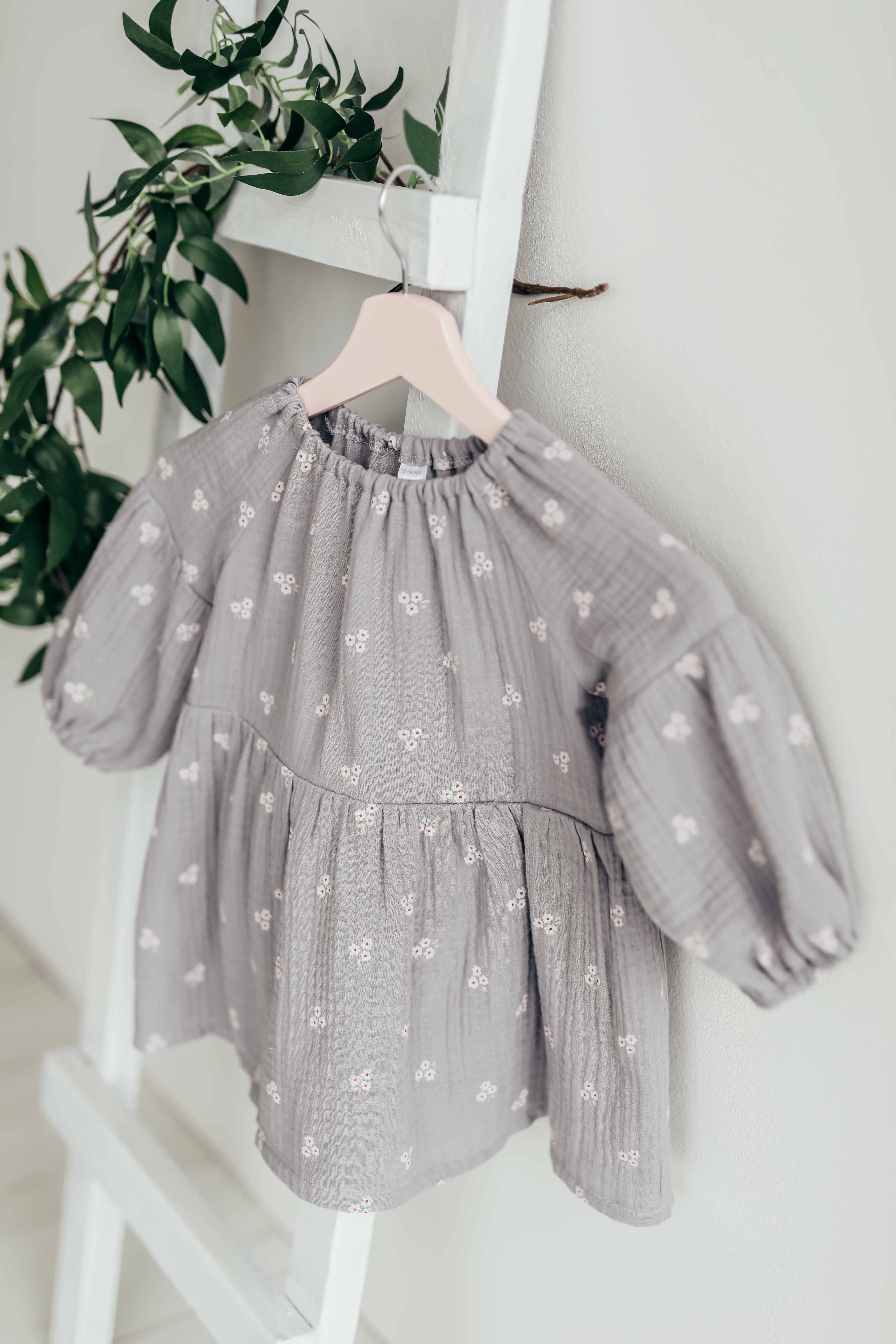 Muslino suknelė "Gray meadow"