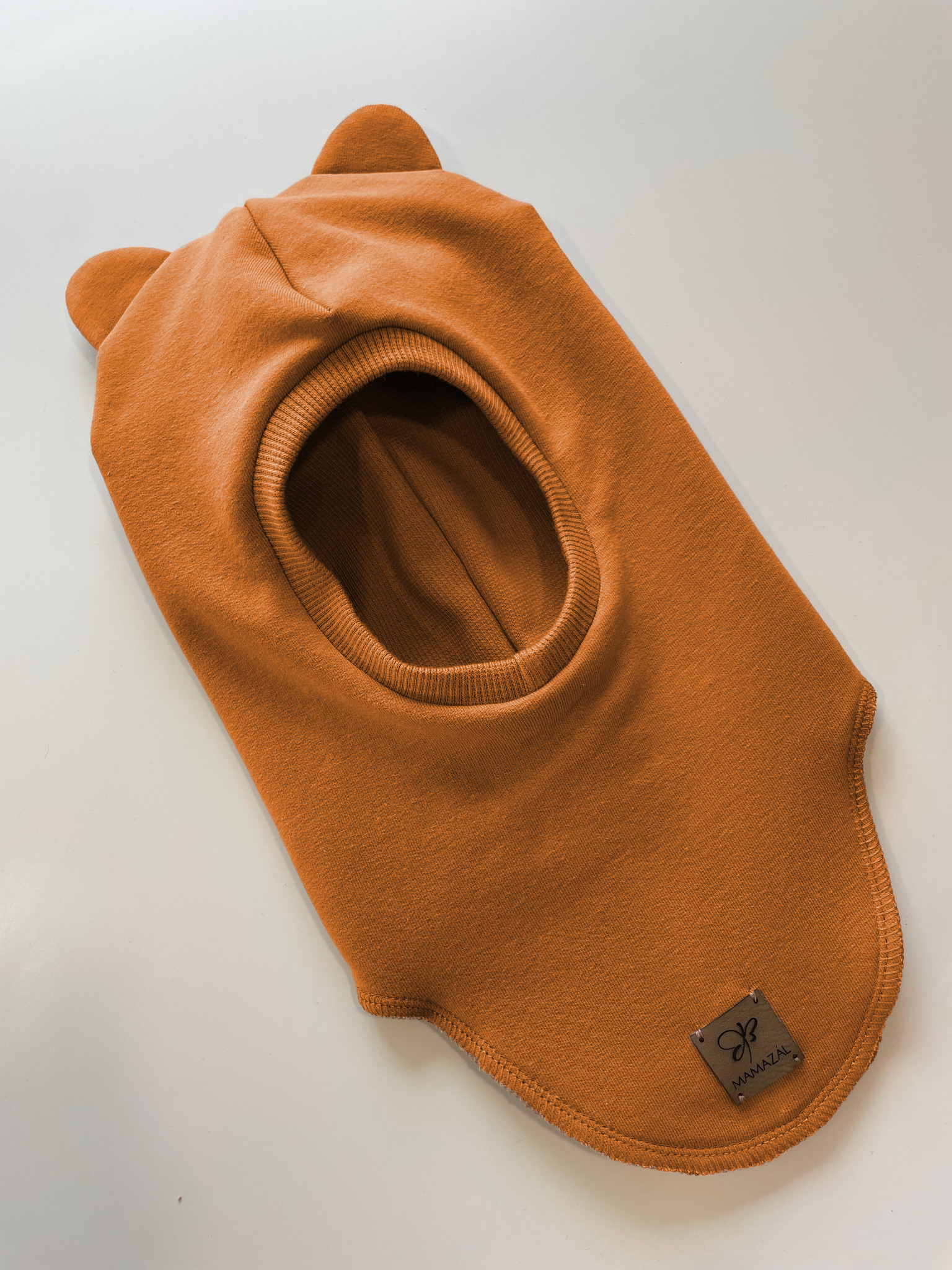 Rudeninis - pavasarinis šalmukas "Cappuccino"