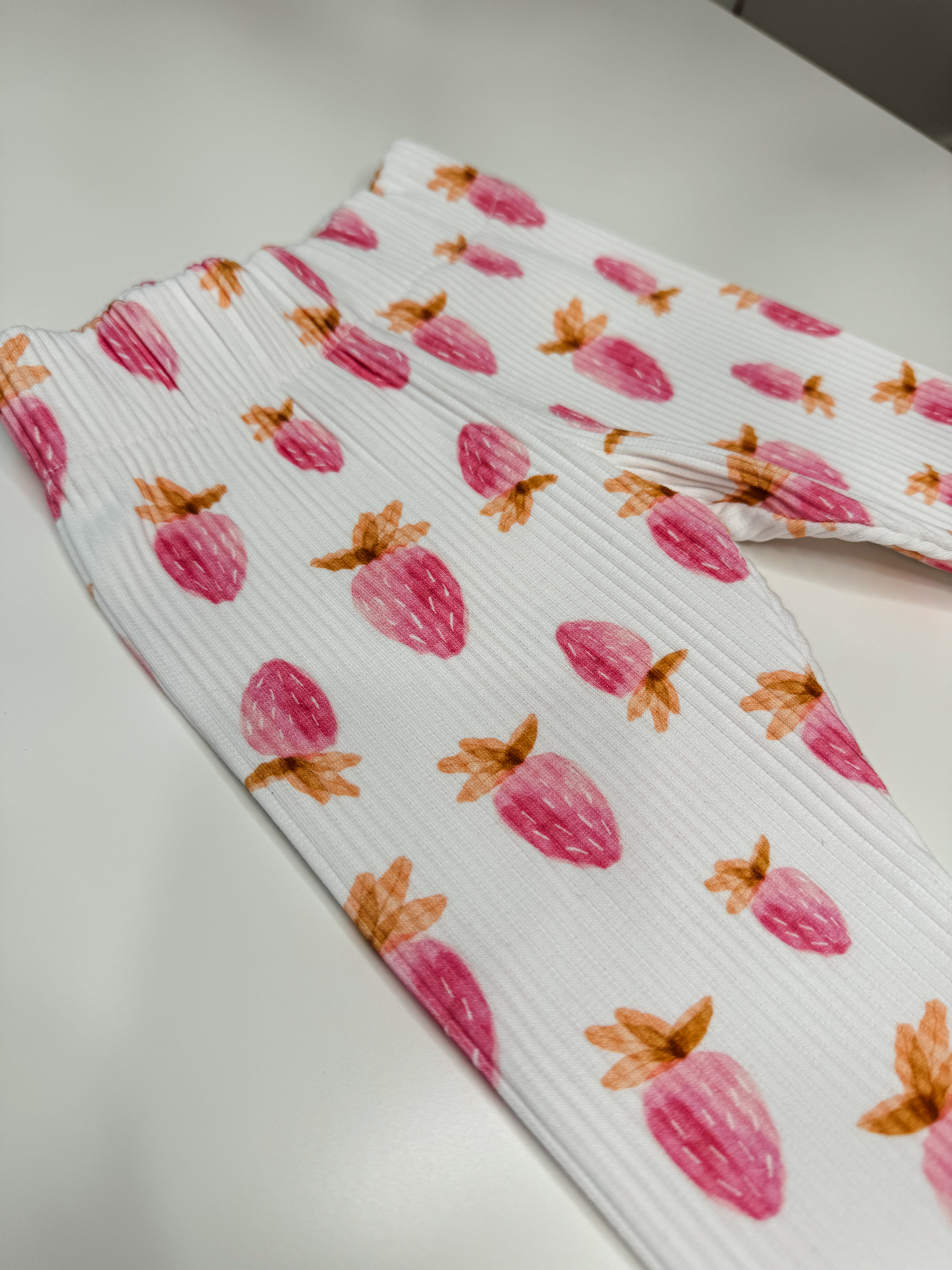 Rib trikotažo tamprės "Strawberries"