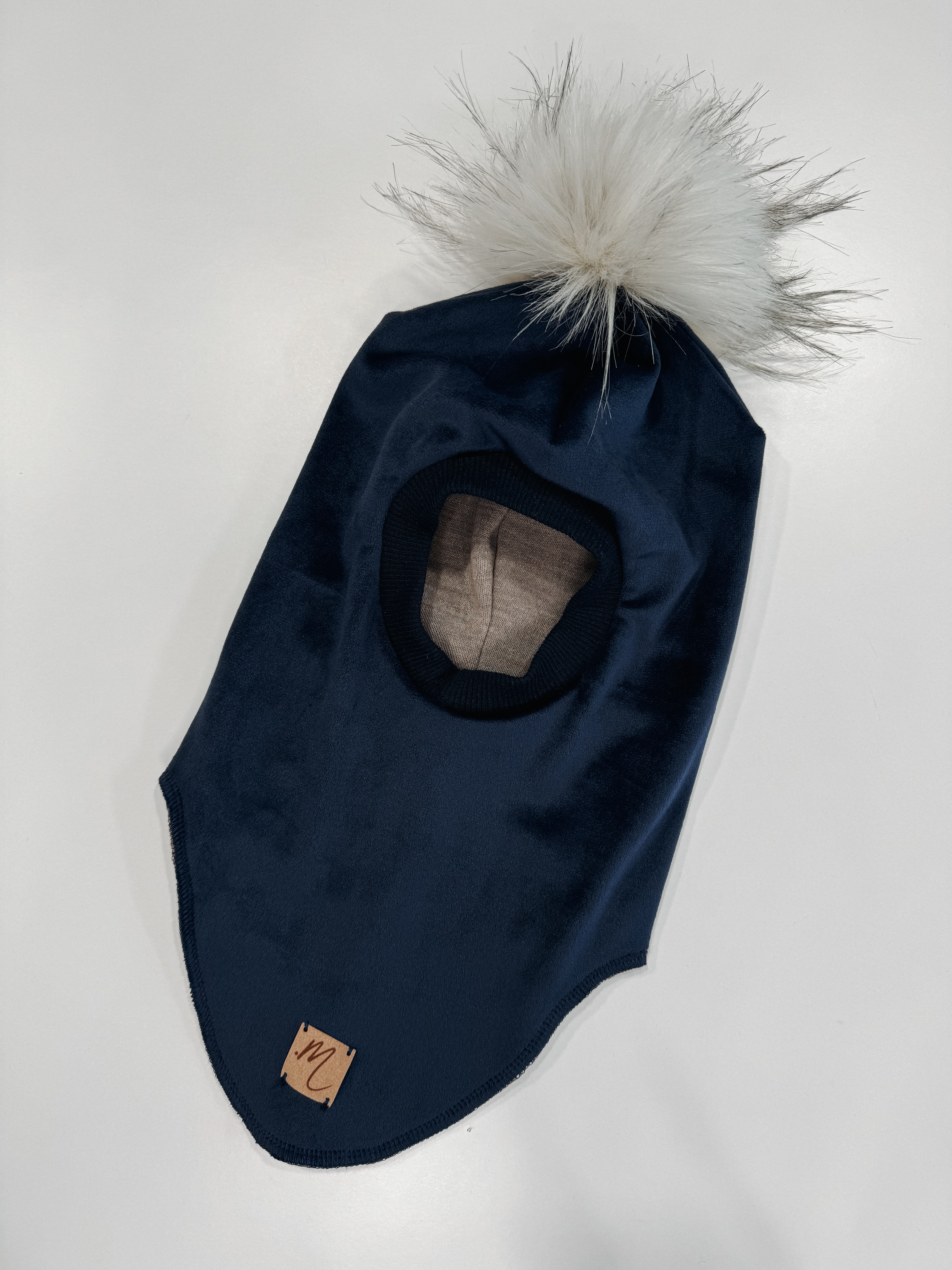 Žieminis šalmukas "Blueberry pon pon"