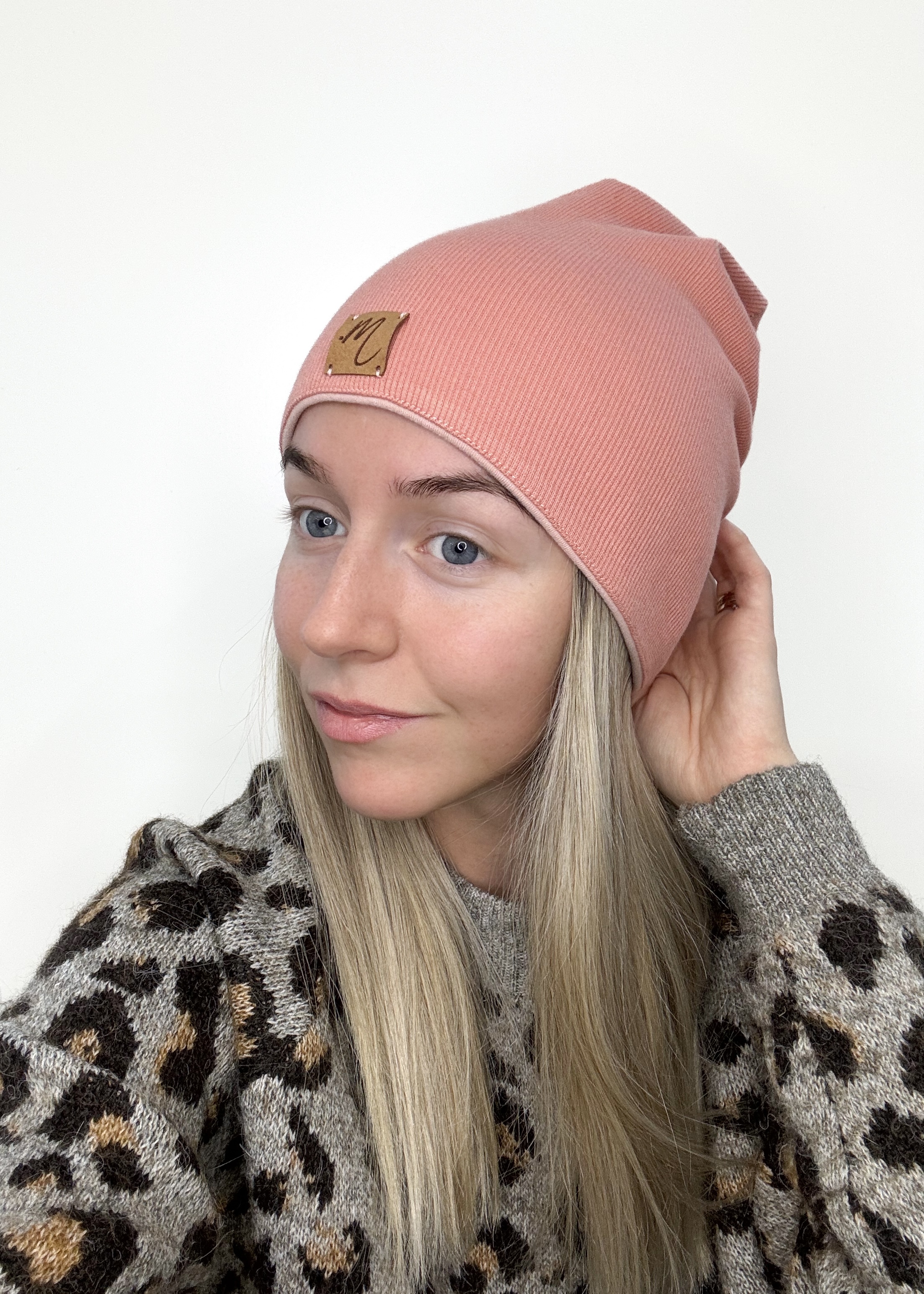 Moteriška kepurė "Salmon"