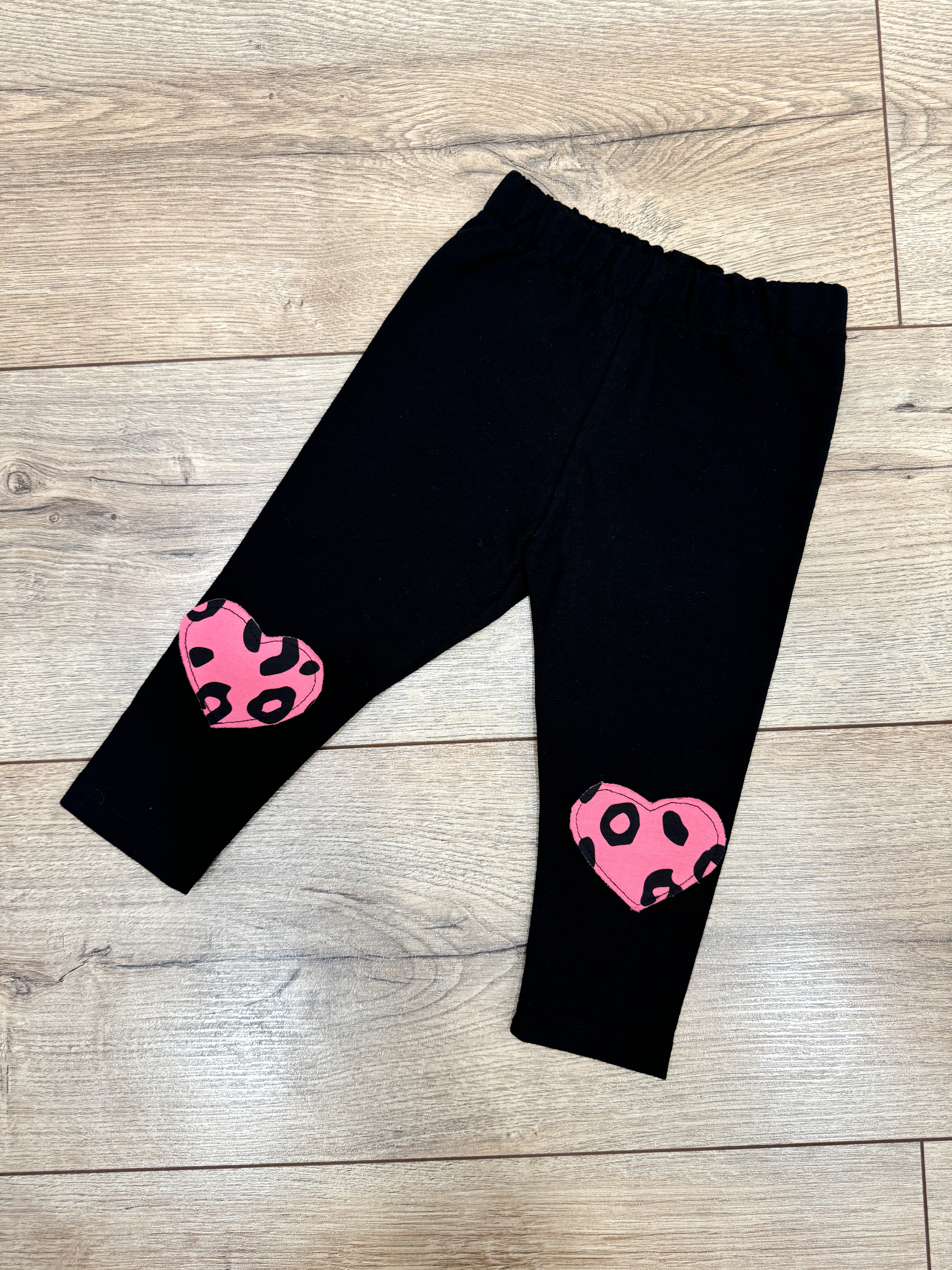 Tamprės "Leo knees"