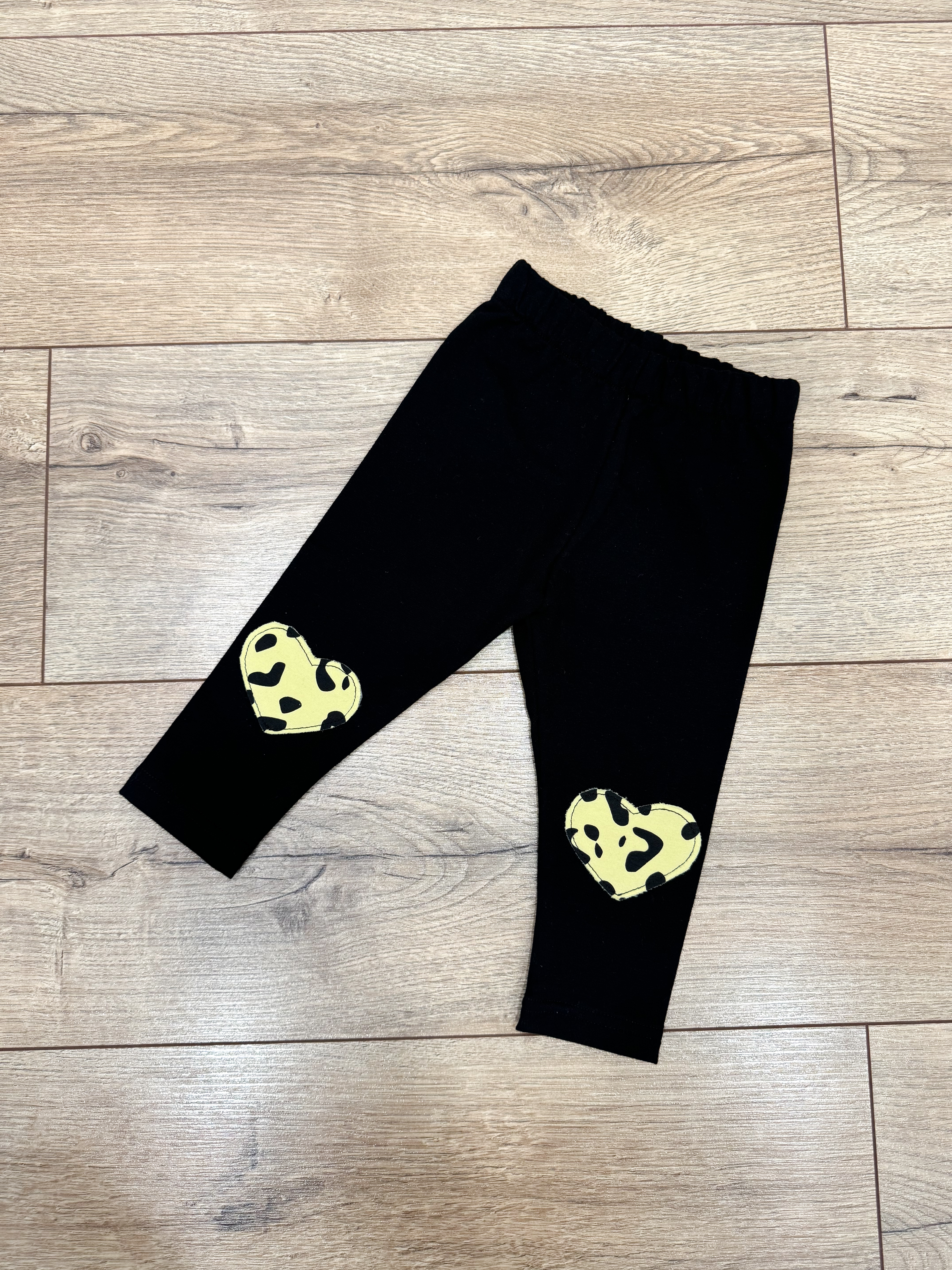 Tamprės "Leo knees"