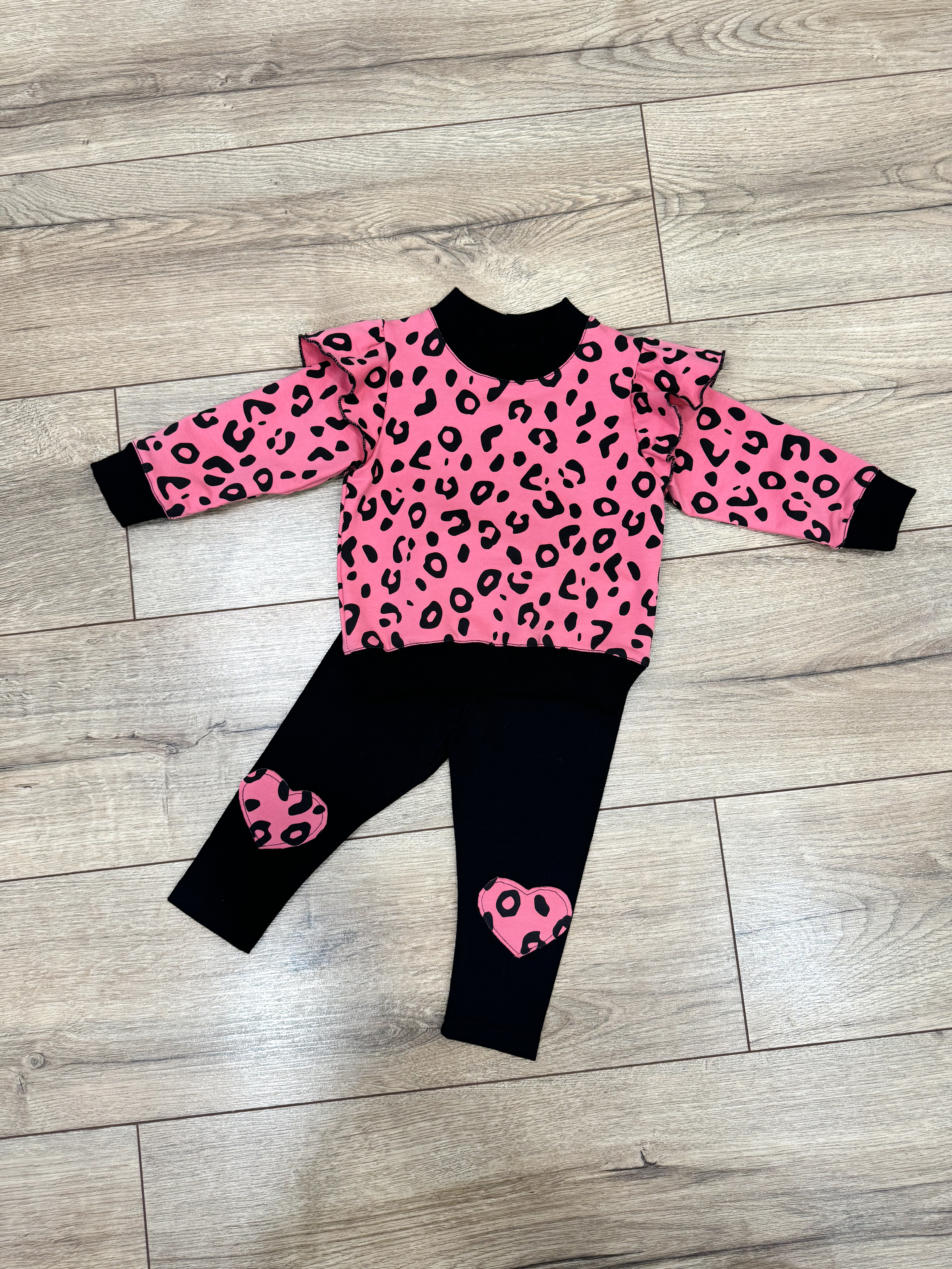 Tamprės "Leo knees"