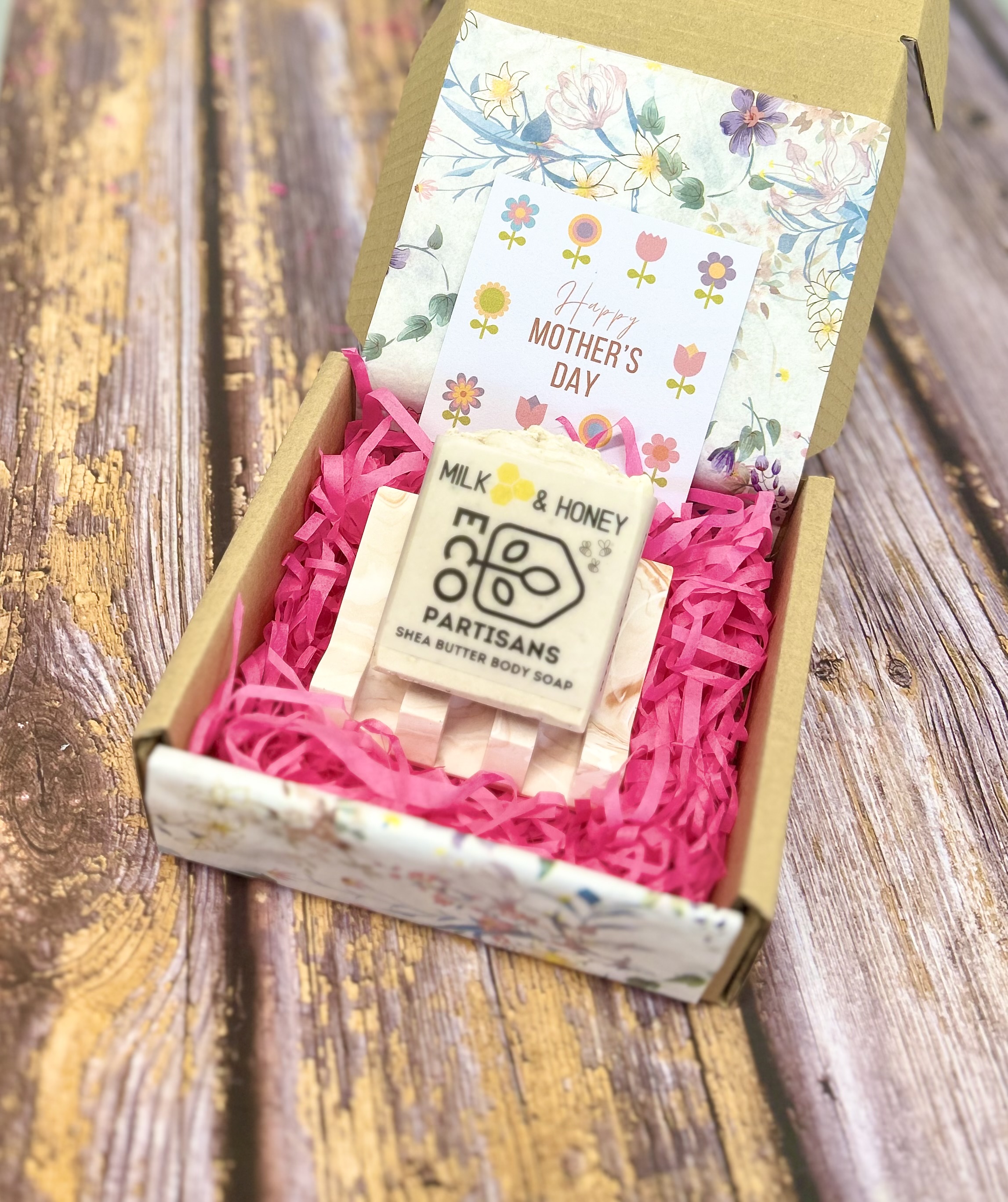 SOAP and DISH gift set