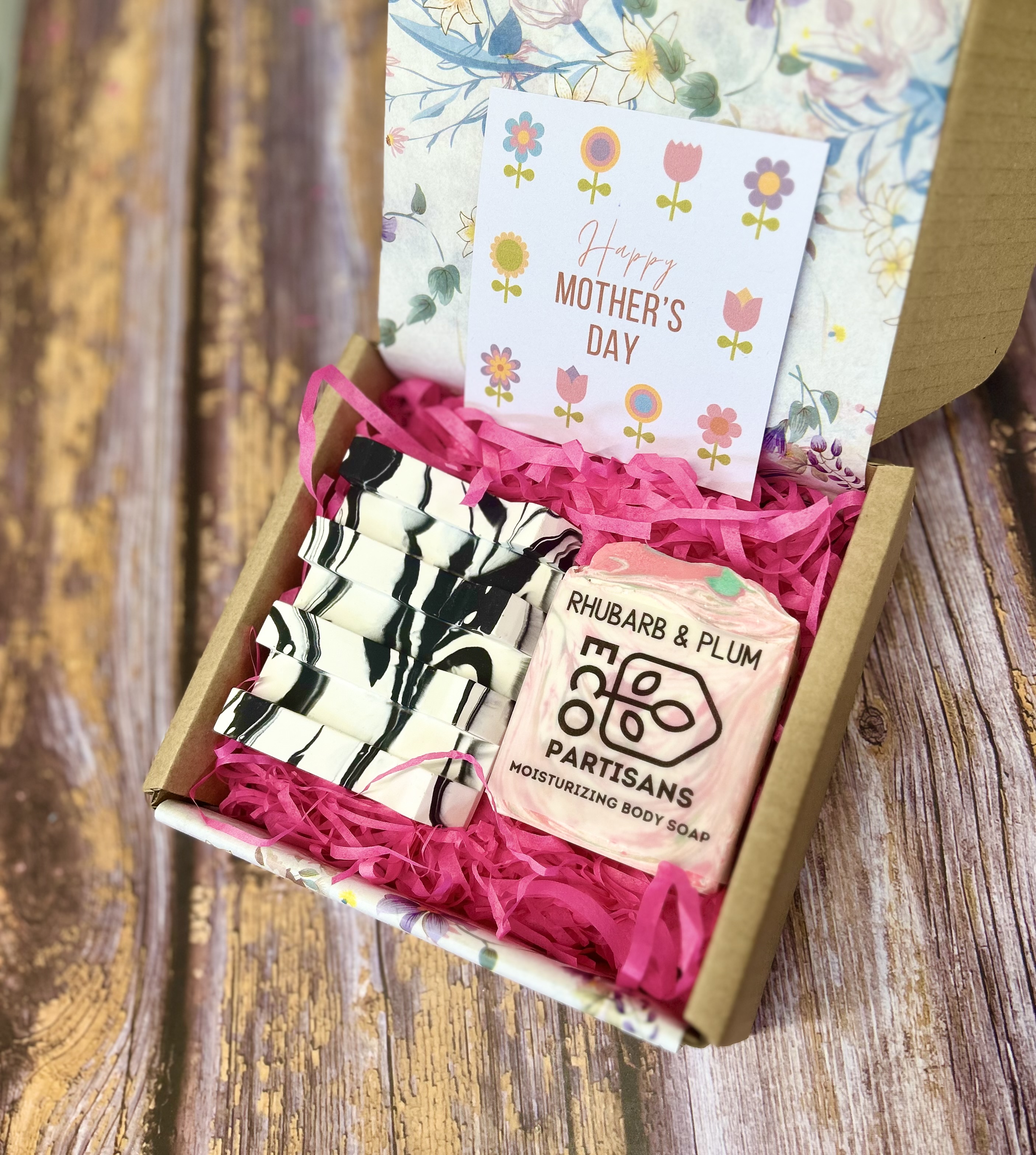 SOAP and DISH gift set