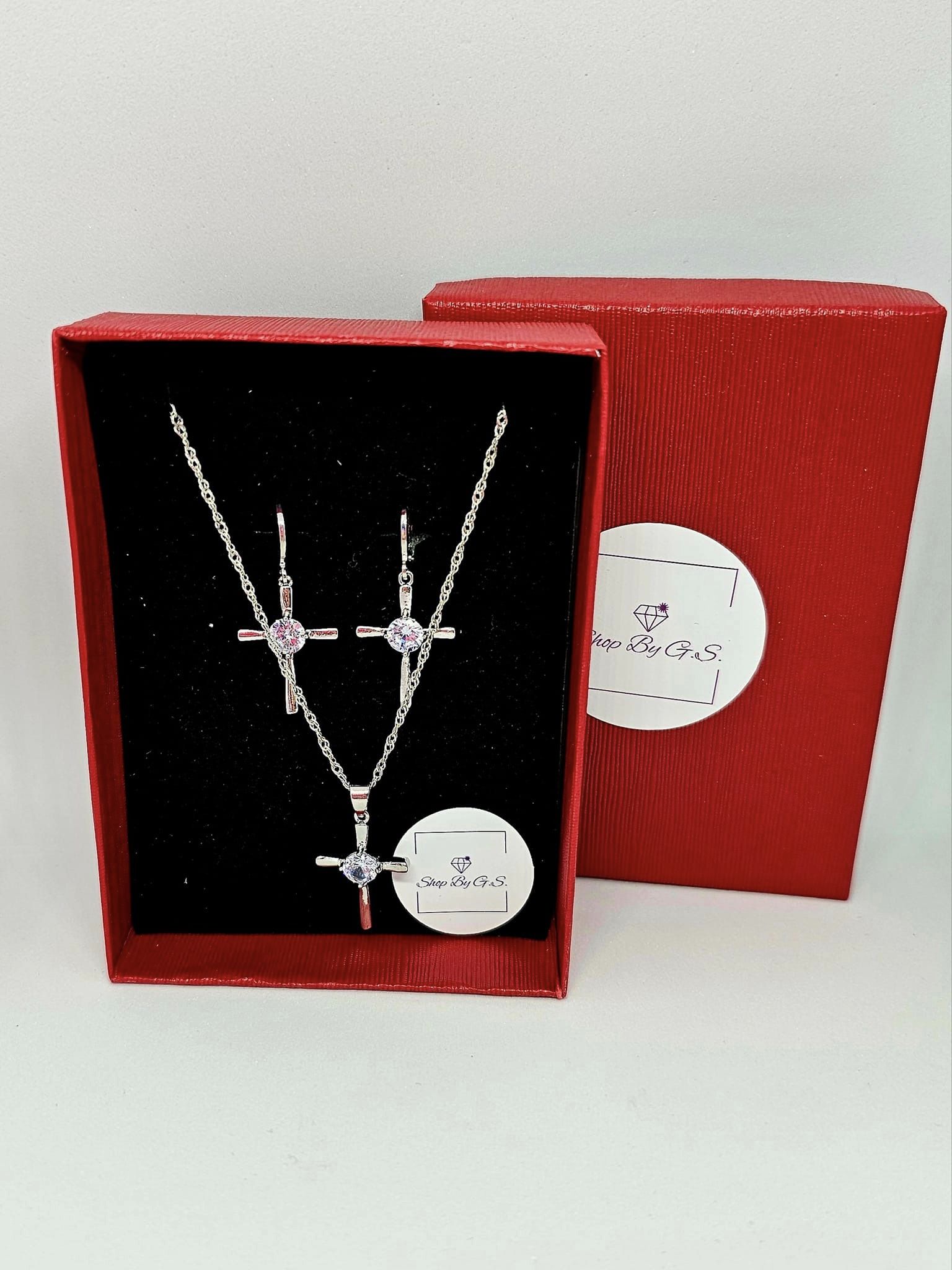 Papuošalų rinkinys kryželiai