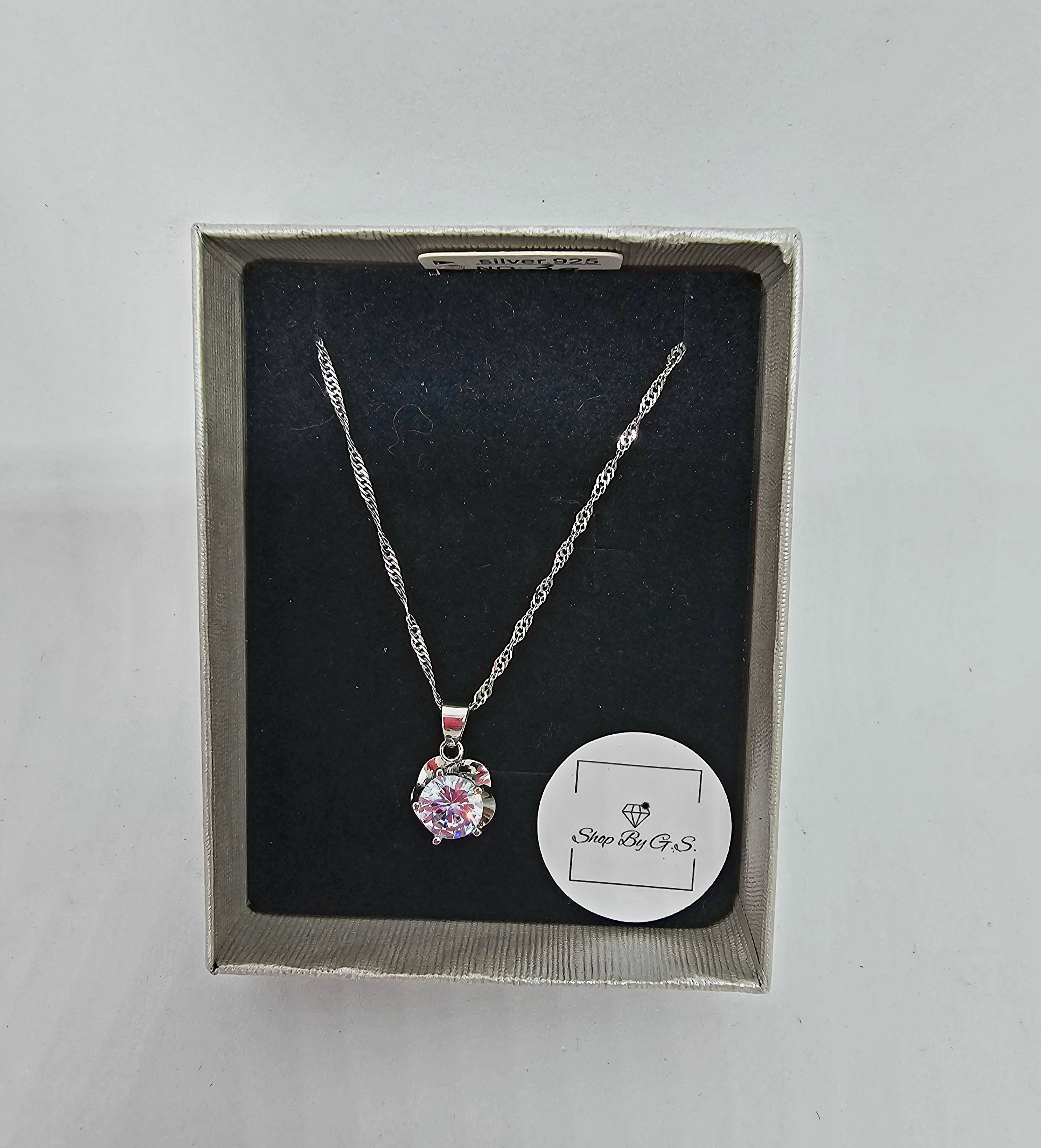 Grandinėlė su cirkoniu sidabro spalvos gėlė