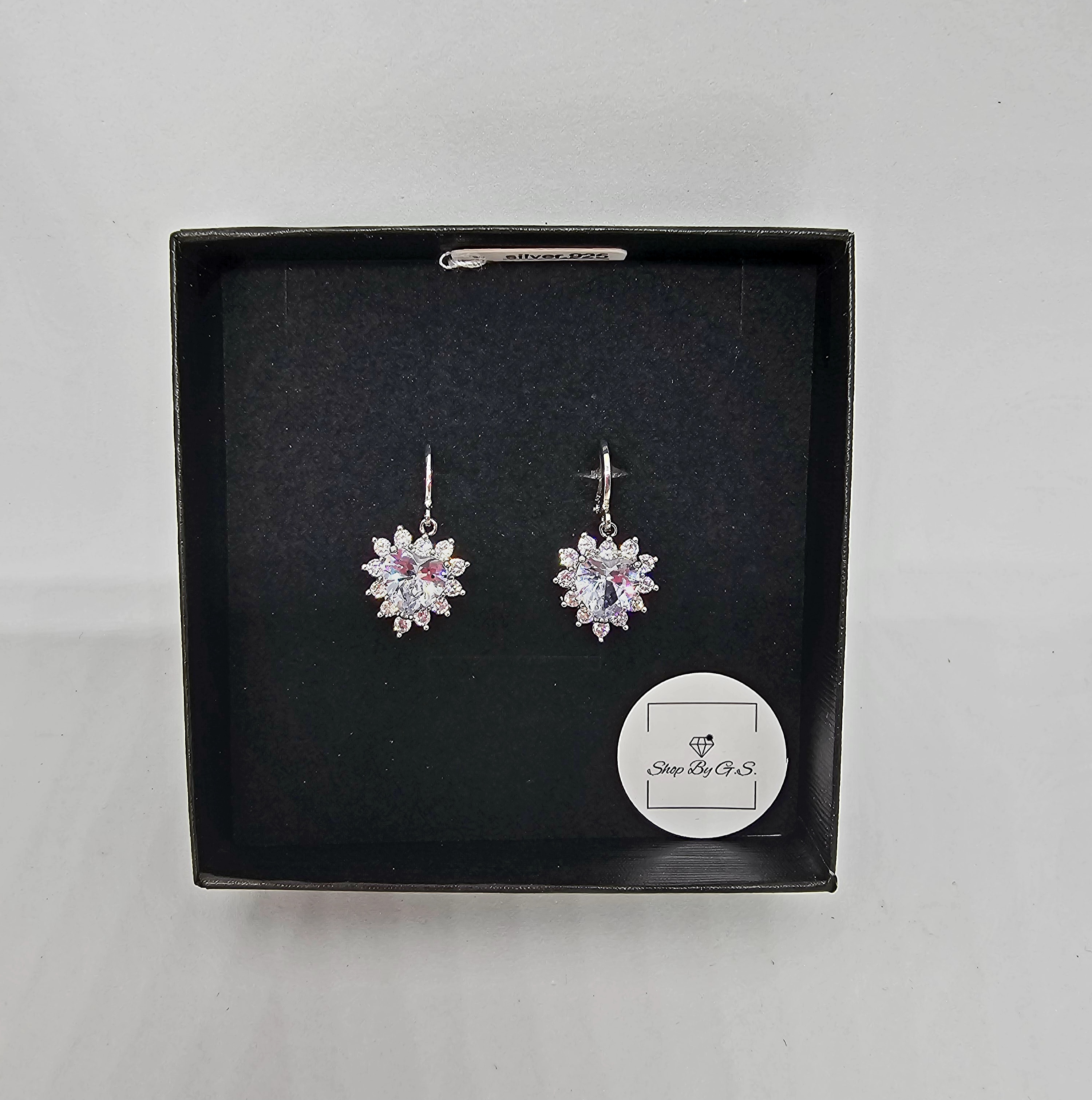 Auskarai širdelės su cirkoniu