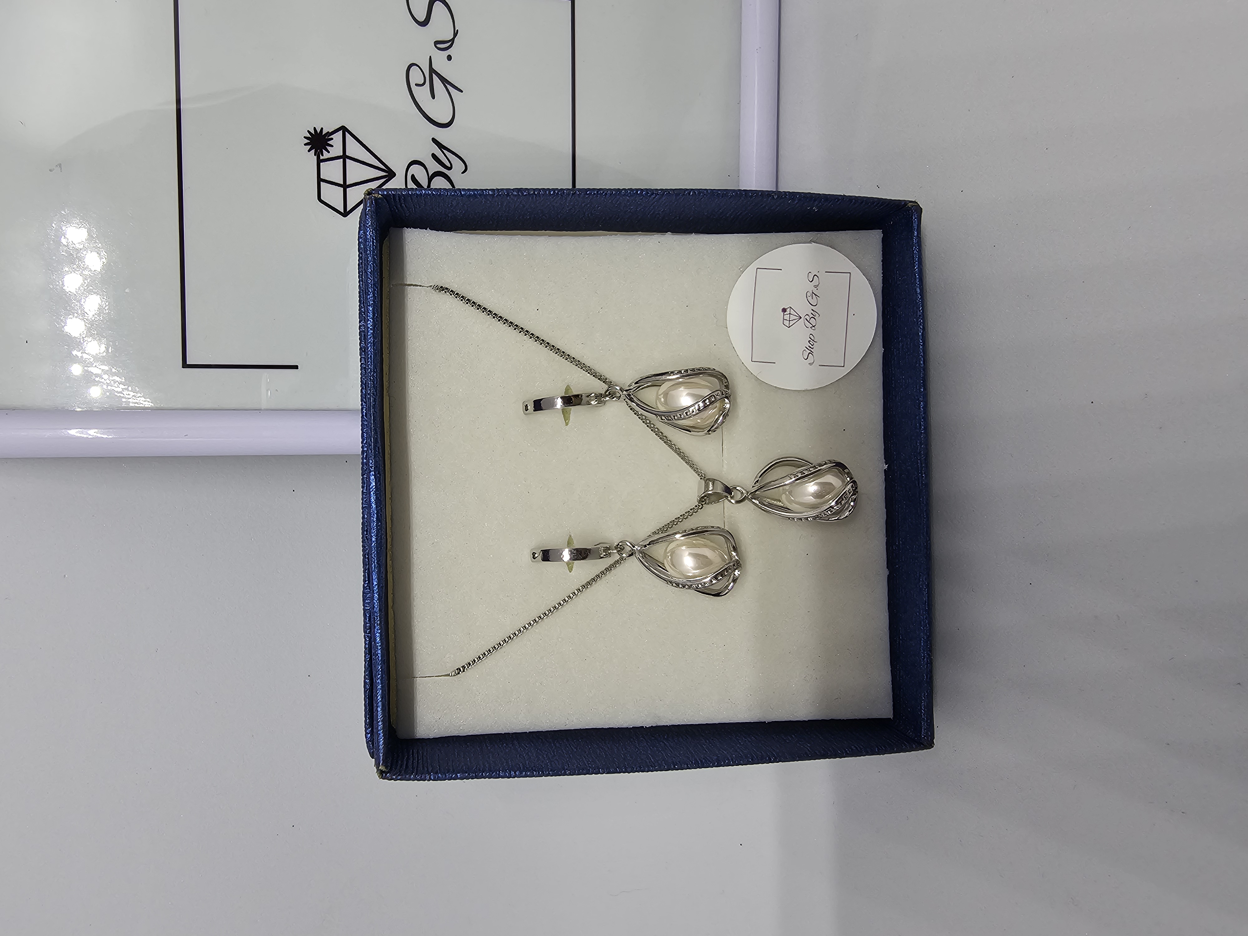 Papuošalų rinkinys suktas lašas su rausvu perlu