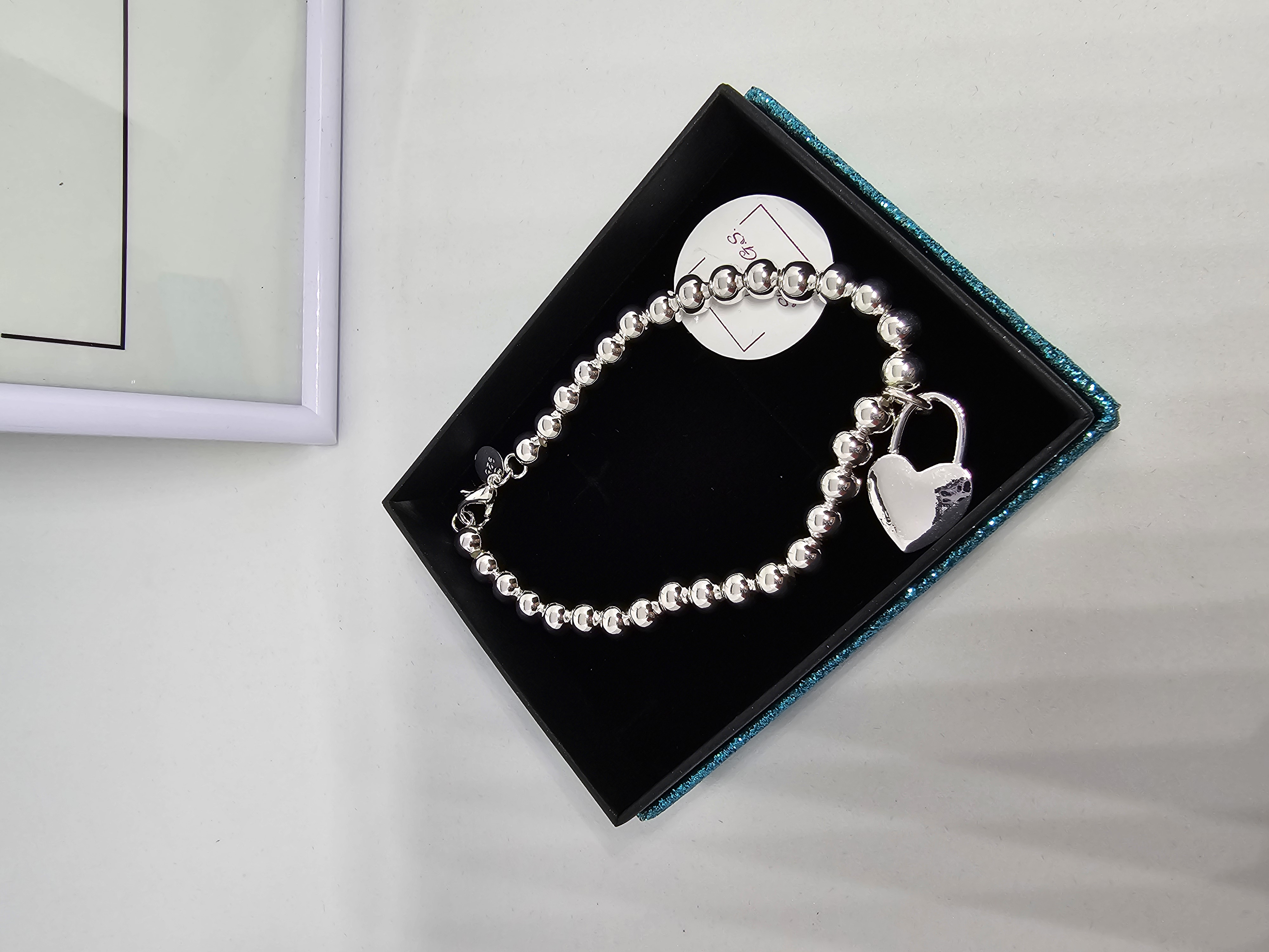 Apyrankė širdelės spyna