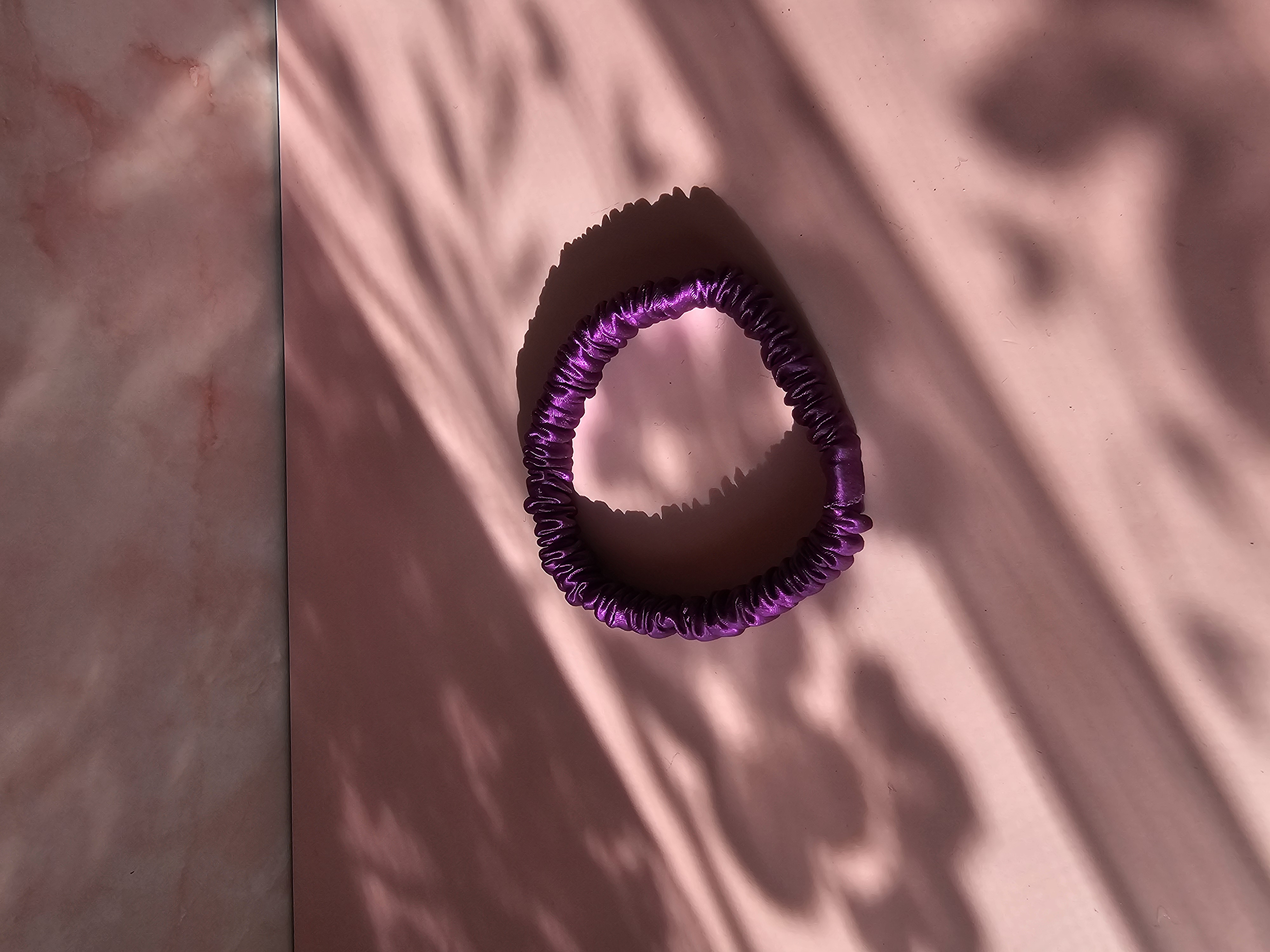 Mini šilkinė plaukų gumytė - fuksija