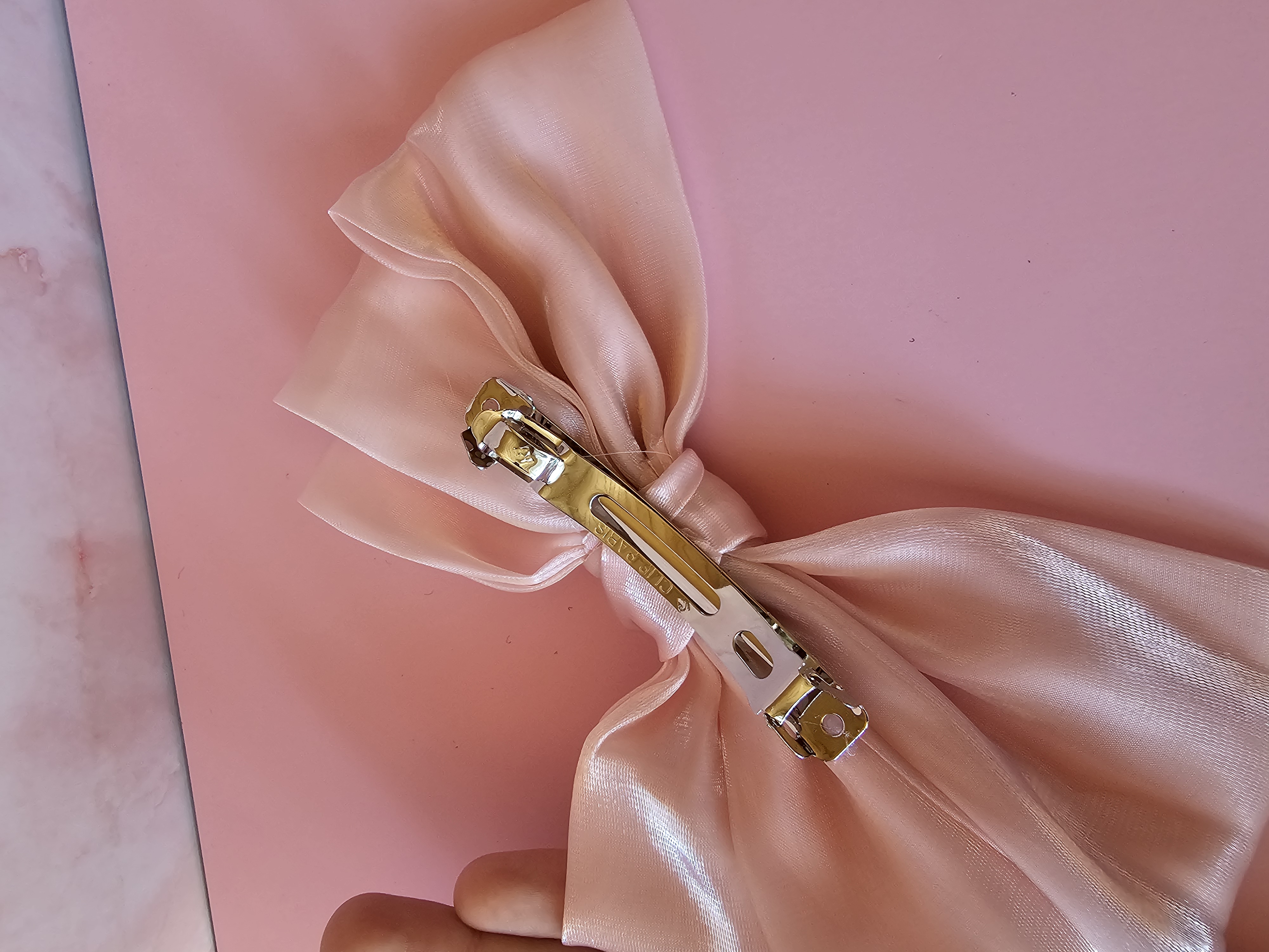 Plaukų segtukas kaspinas - rožinė organza