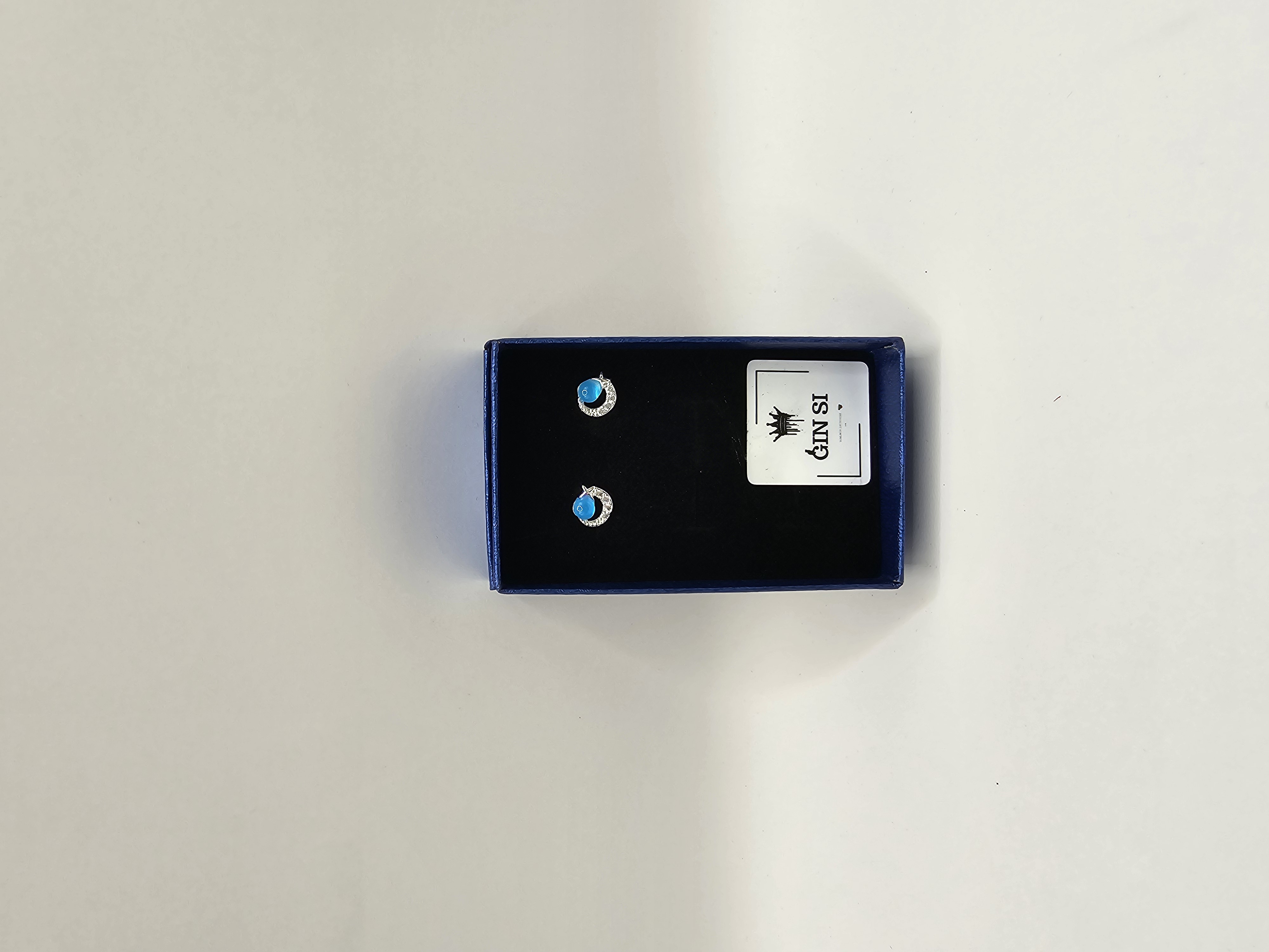 Auskarai - mėlyna žuvis