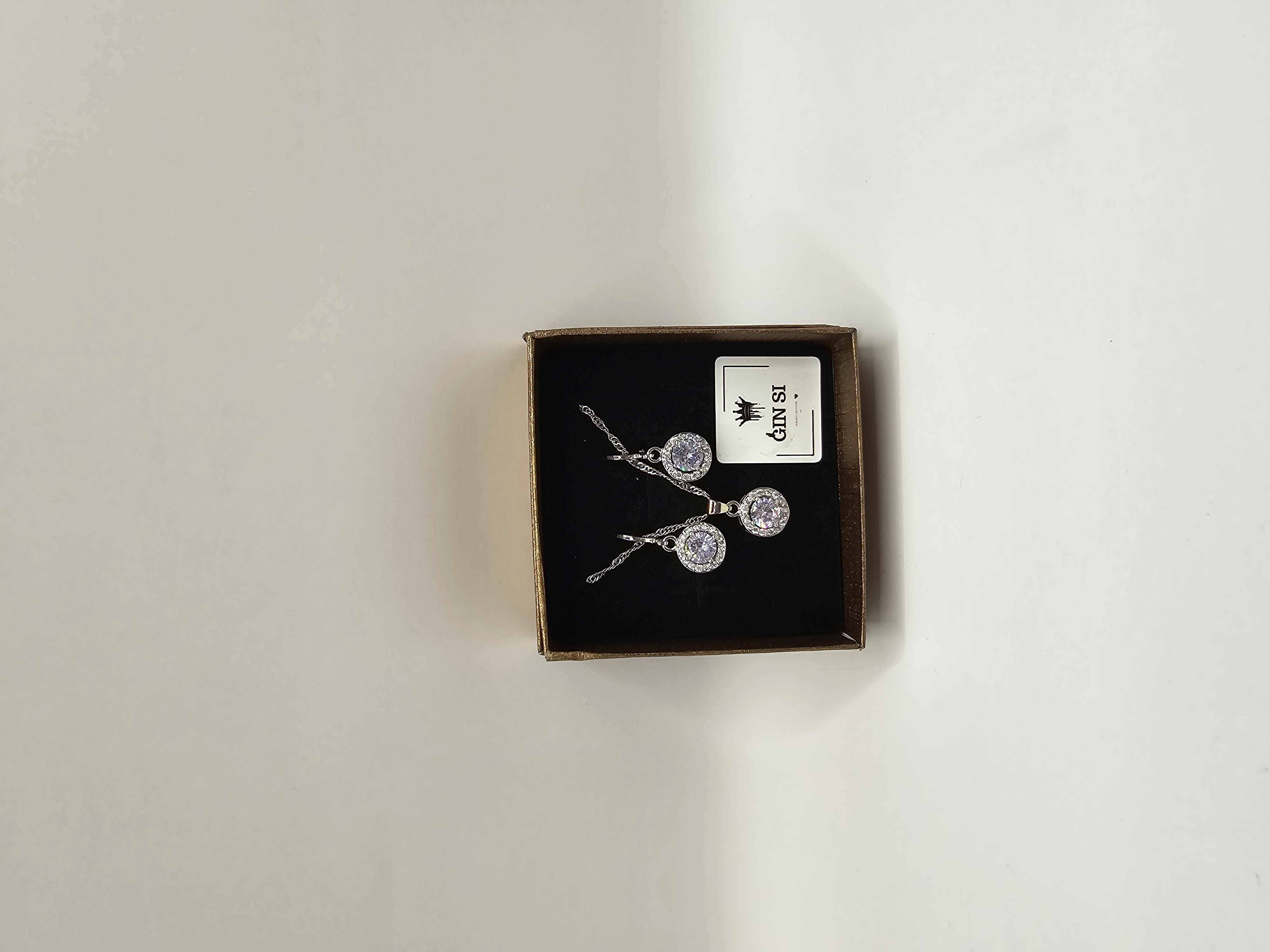 Papuošalų rinkinys - klasikinis cirkonis