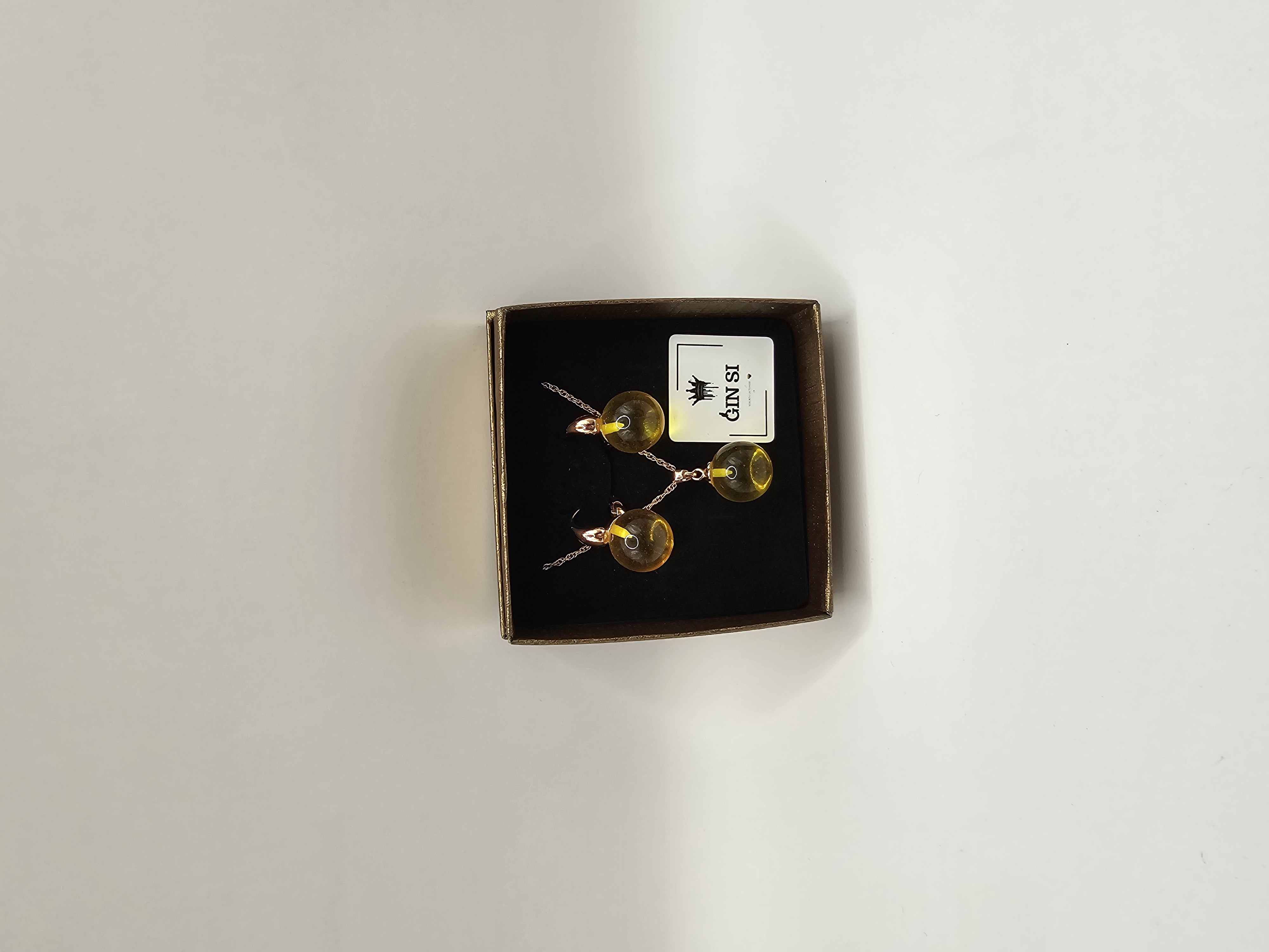 Papuošalų rinkinys padengtas auksu - geltonas gintaras