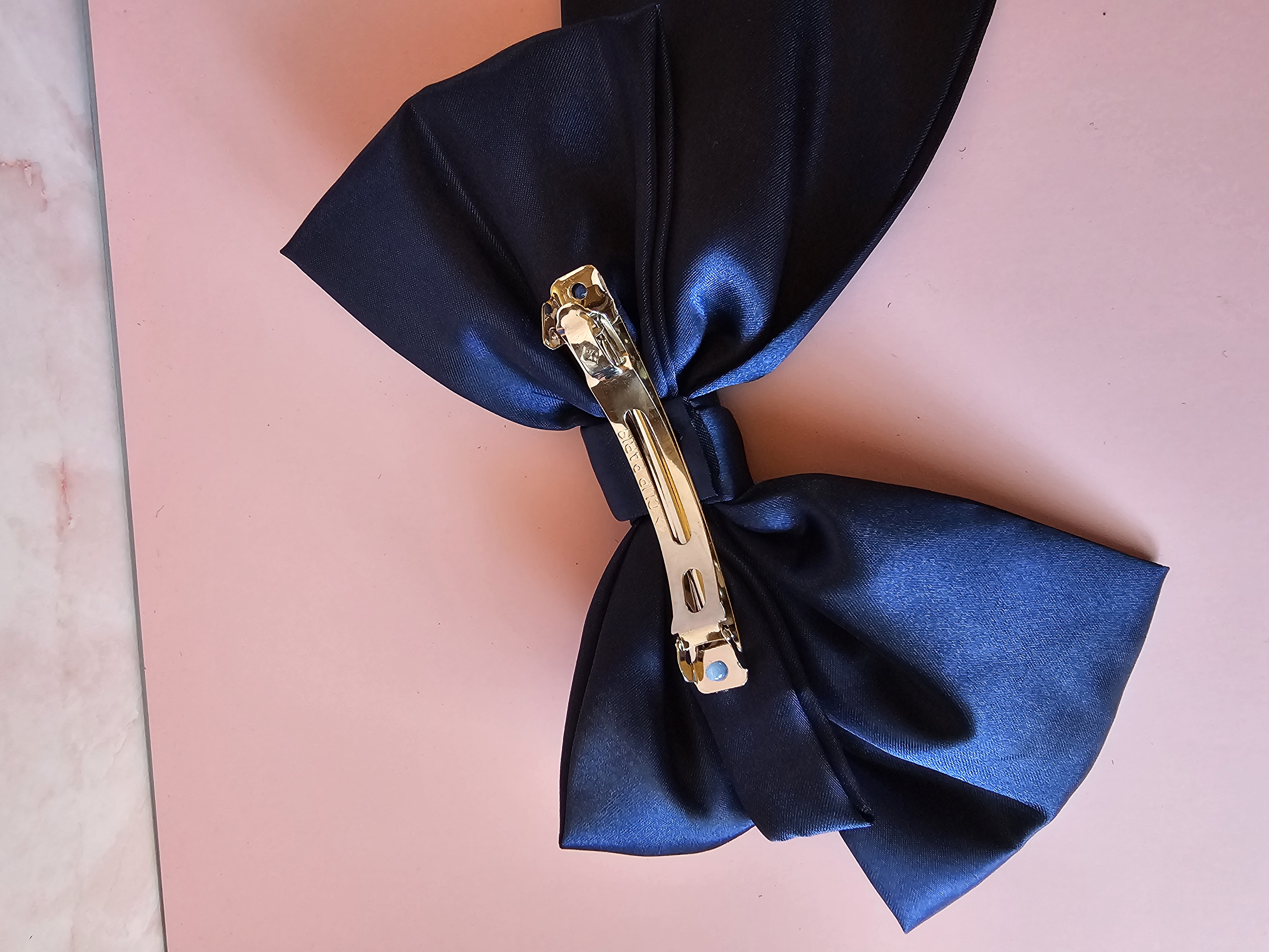 Plaukų kaspinas - tamsiai mėlynas satinas