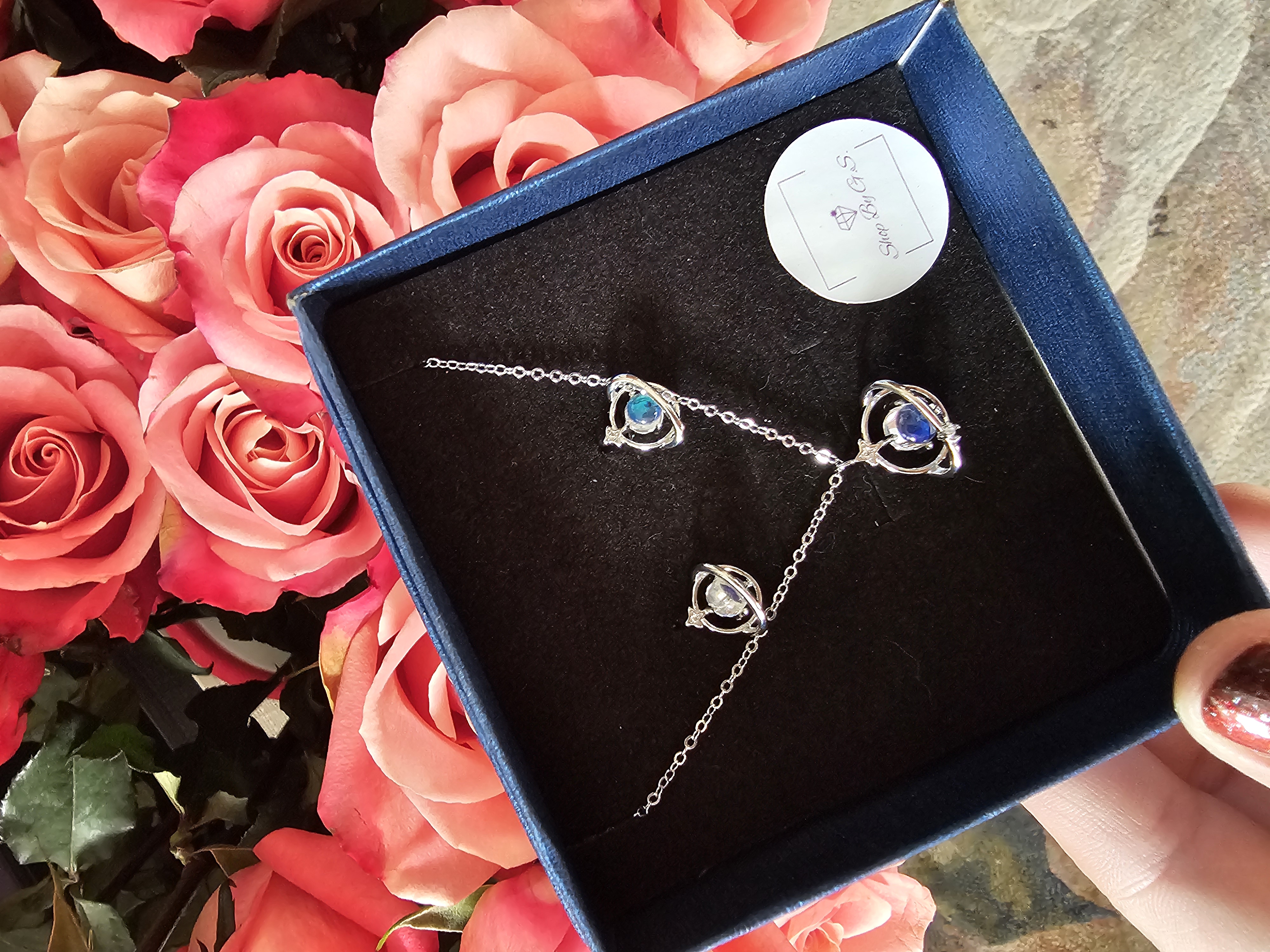 Papuošalų rinkinys - kosmosas