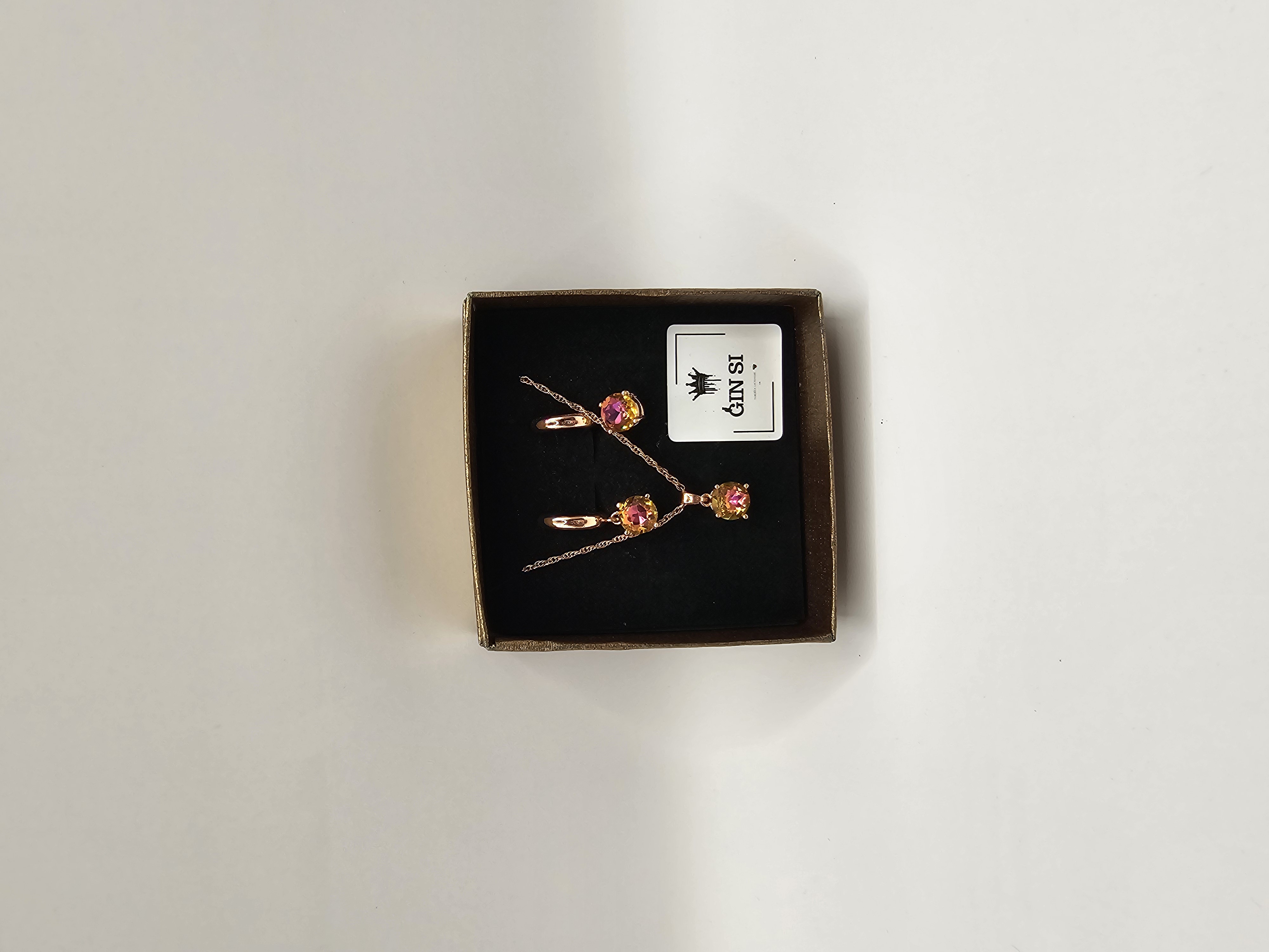 Papuošalų rinkinys padengtas auksu - rožiniai geltonas spalvingas ovalas