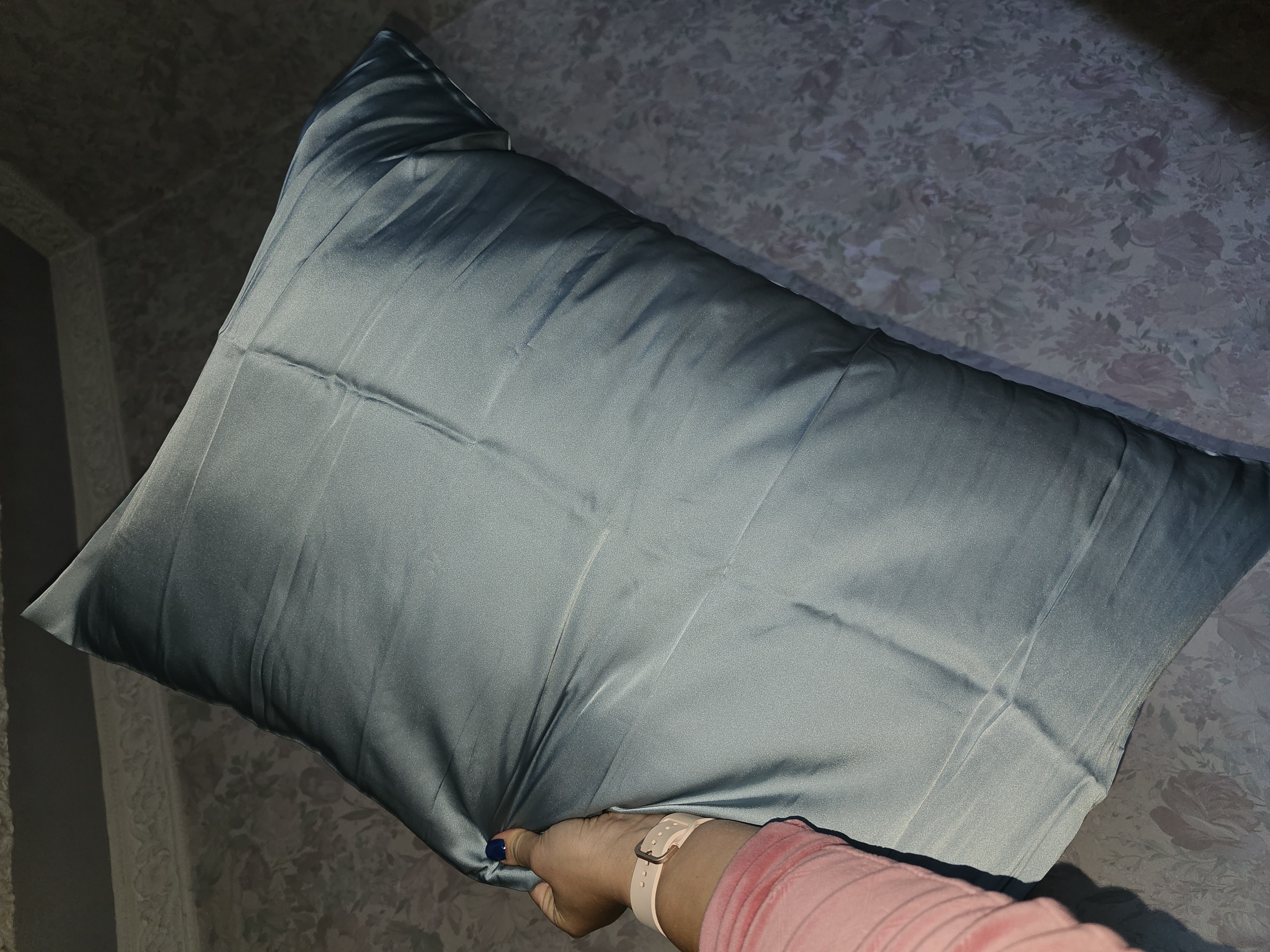 Šilko užvalkalas švelni mėlyna