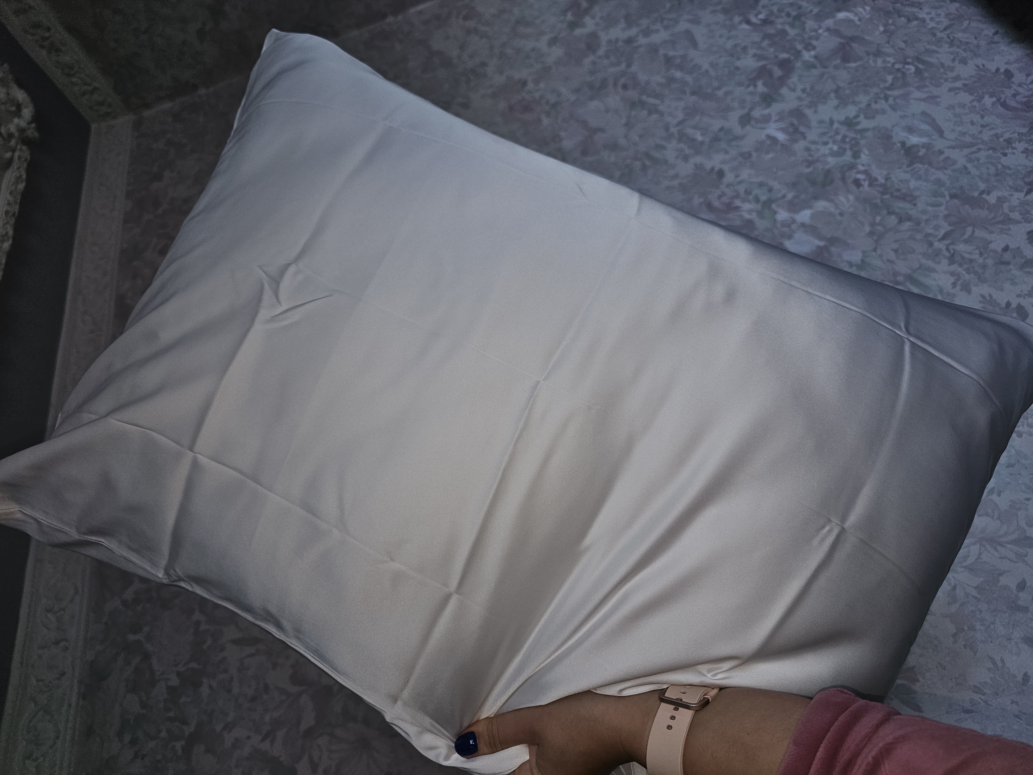 Šilko pagalvės užvalkalas - pieno balta