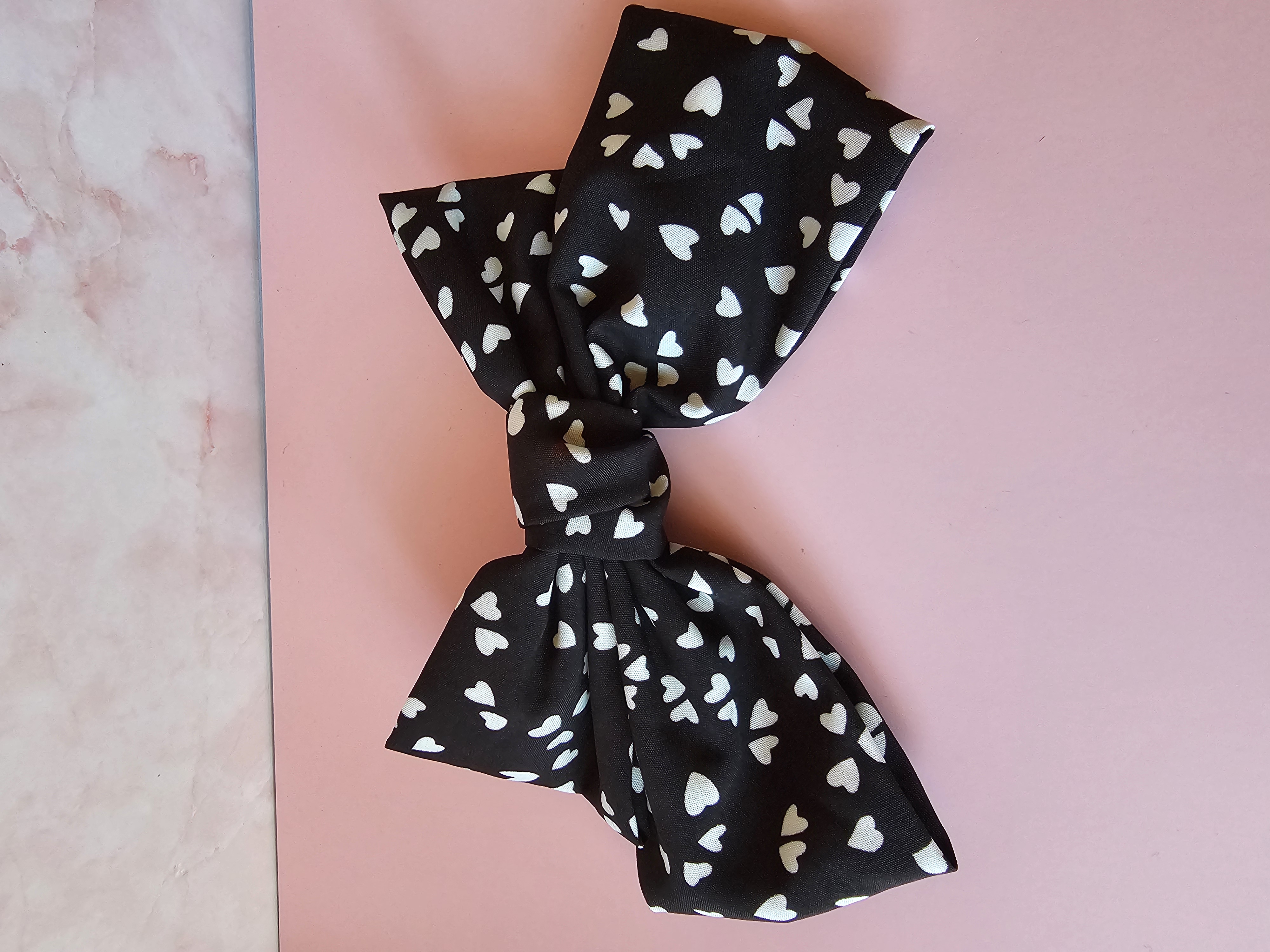 Plaukų segtukas kaspinas - juoda meilė