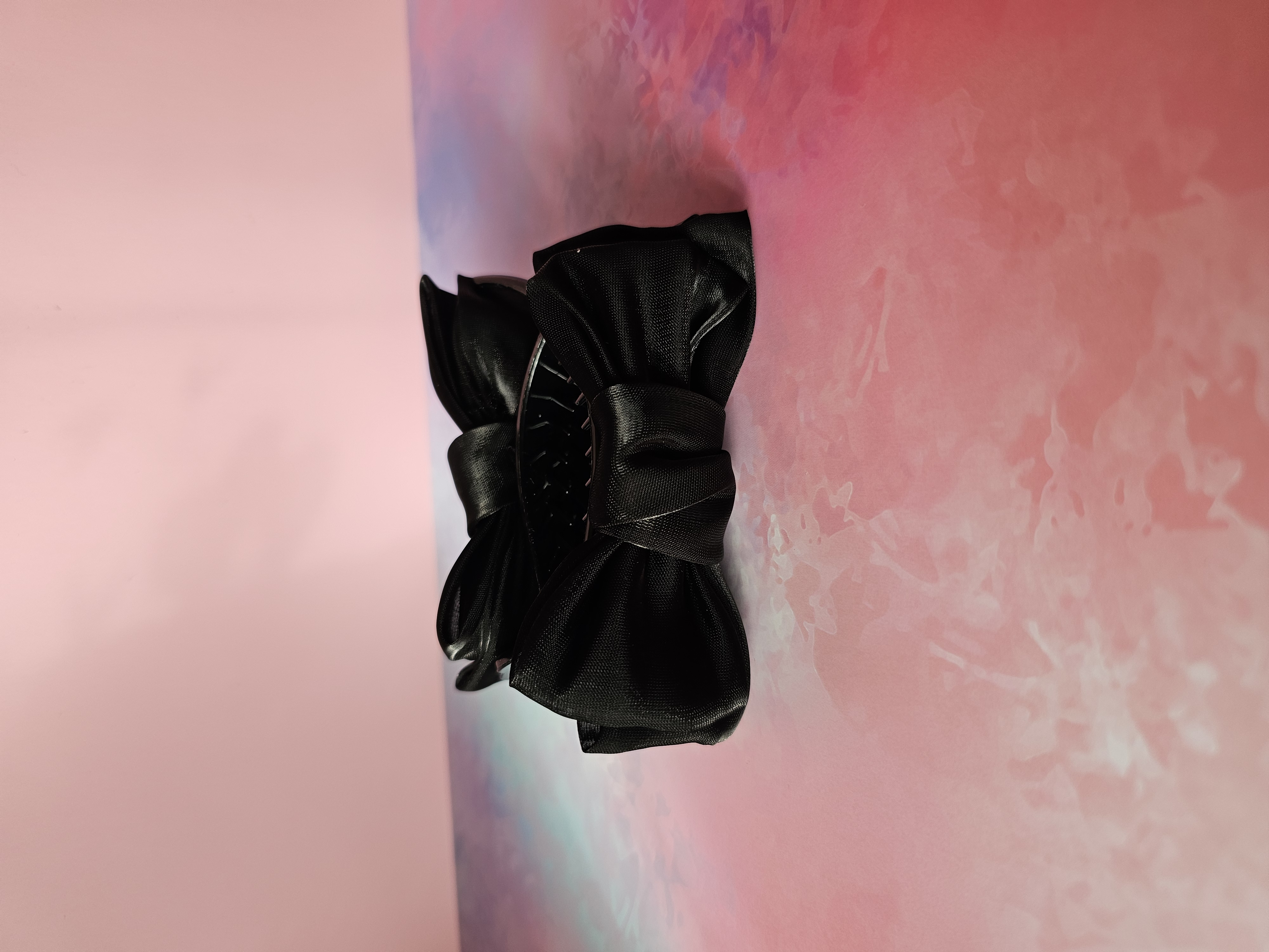 Plaukų segtukas - juodas kaspinas kuodukui