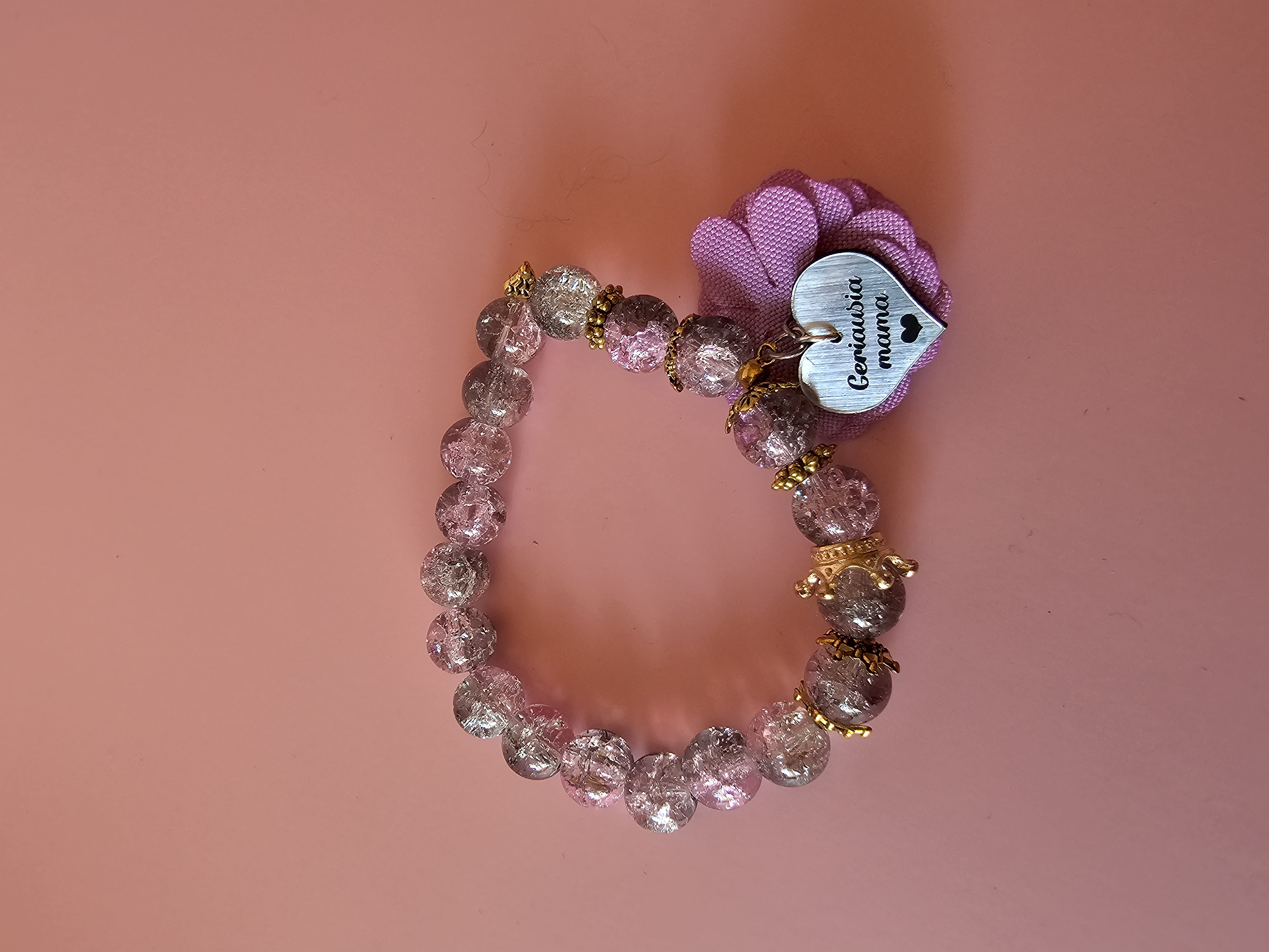 Violetinė apyrankė su užrašu "Geriausia mama"