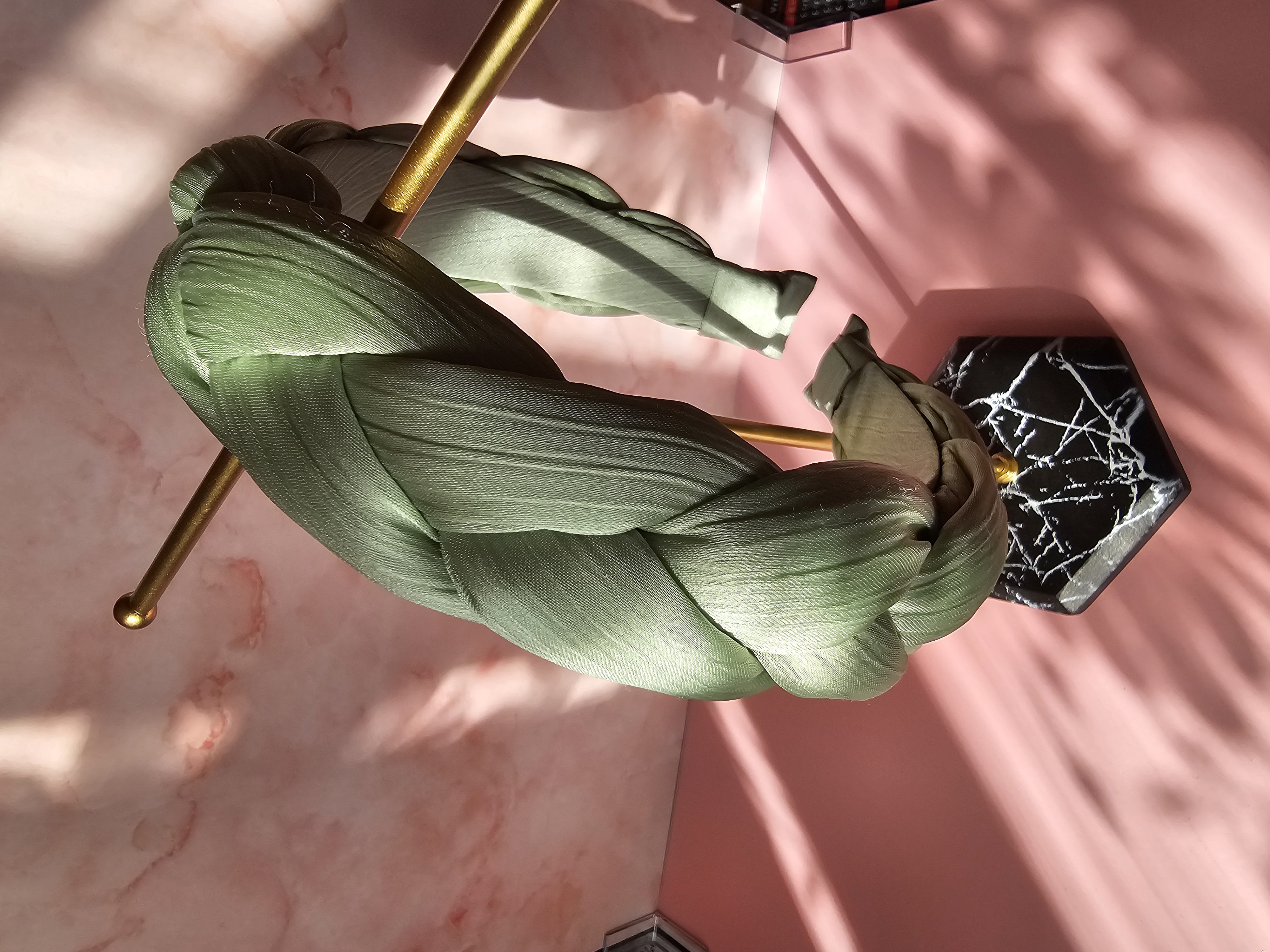 Žalias pintas plaukų lankelis