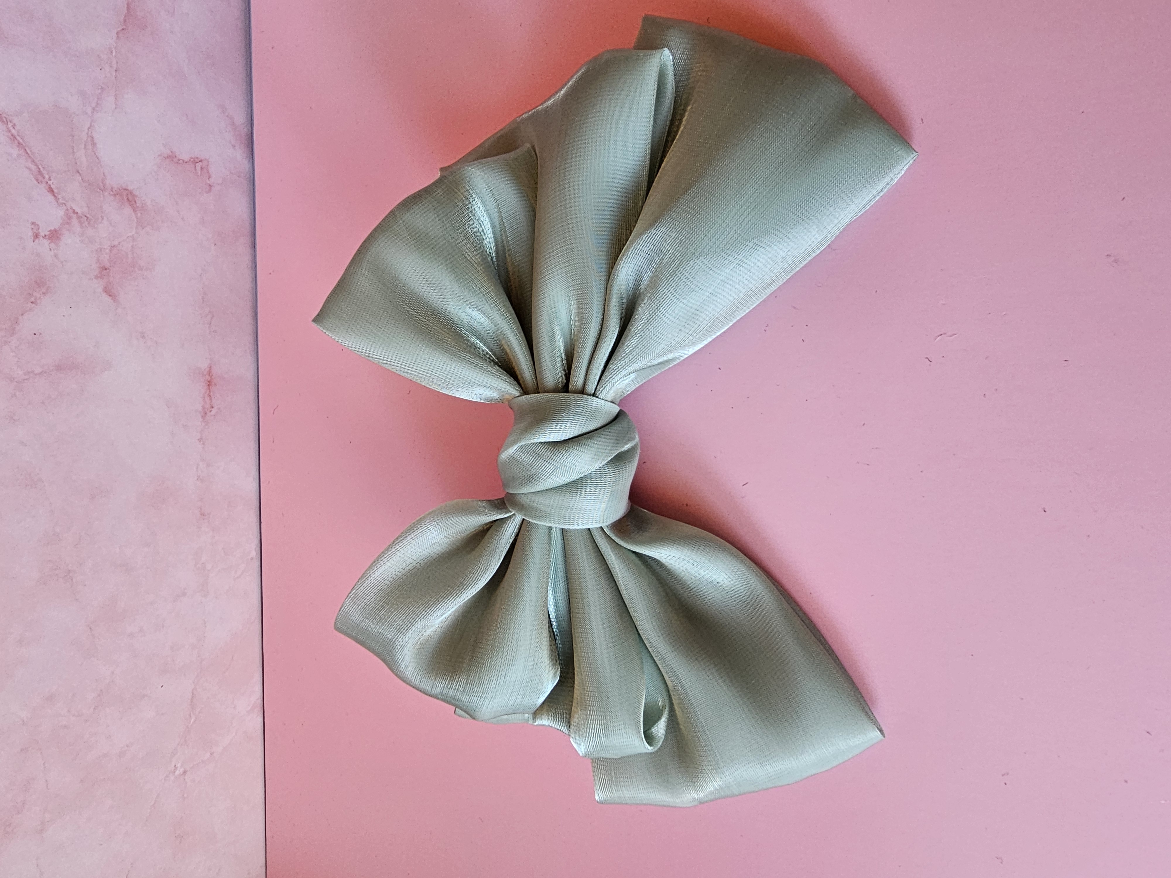 Plaukų segtukas kaspinas - žalia organza