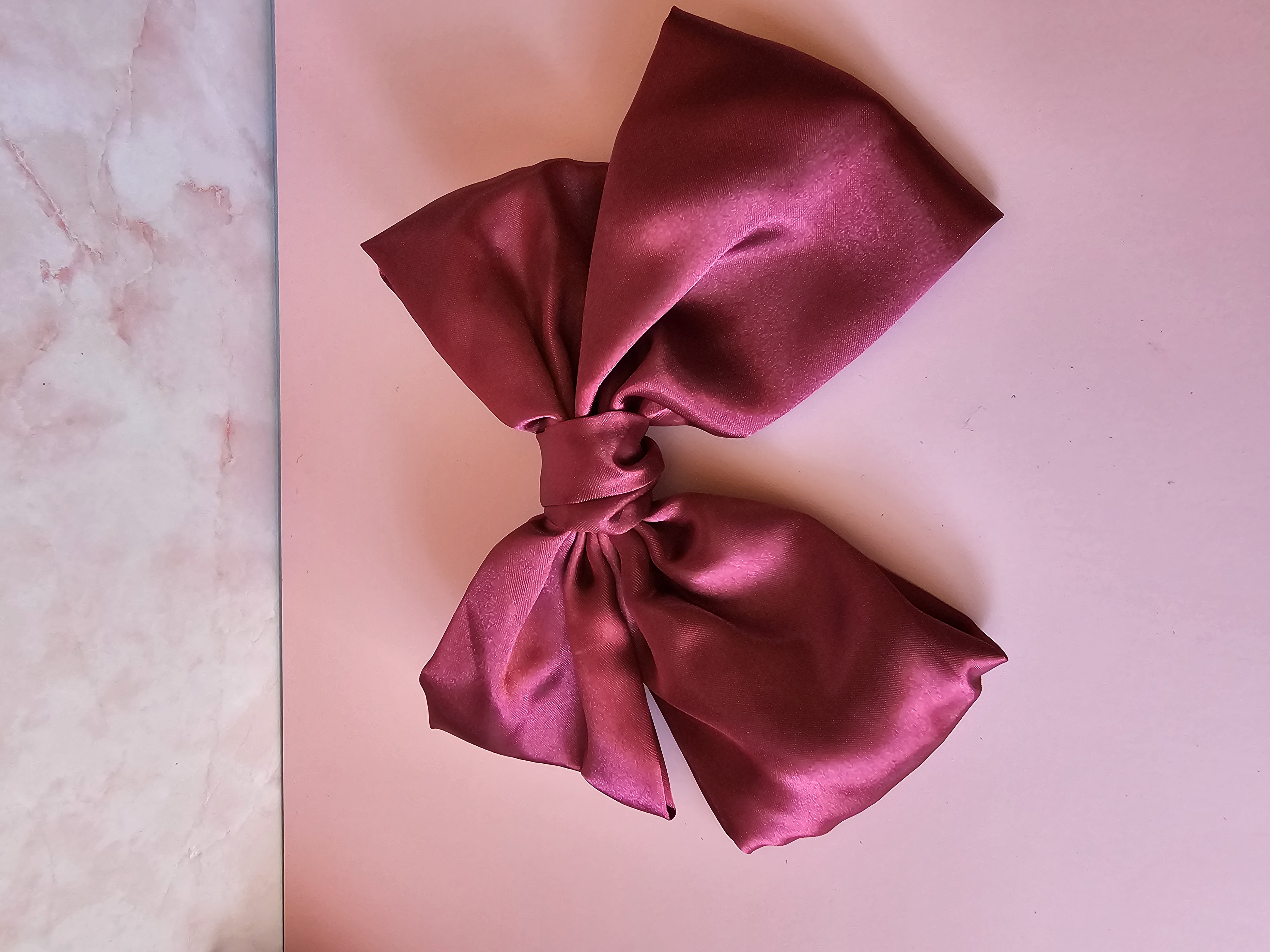 Plaukų segtukas kaspinas - satino bordo