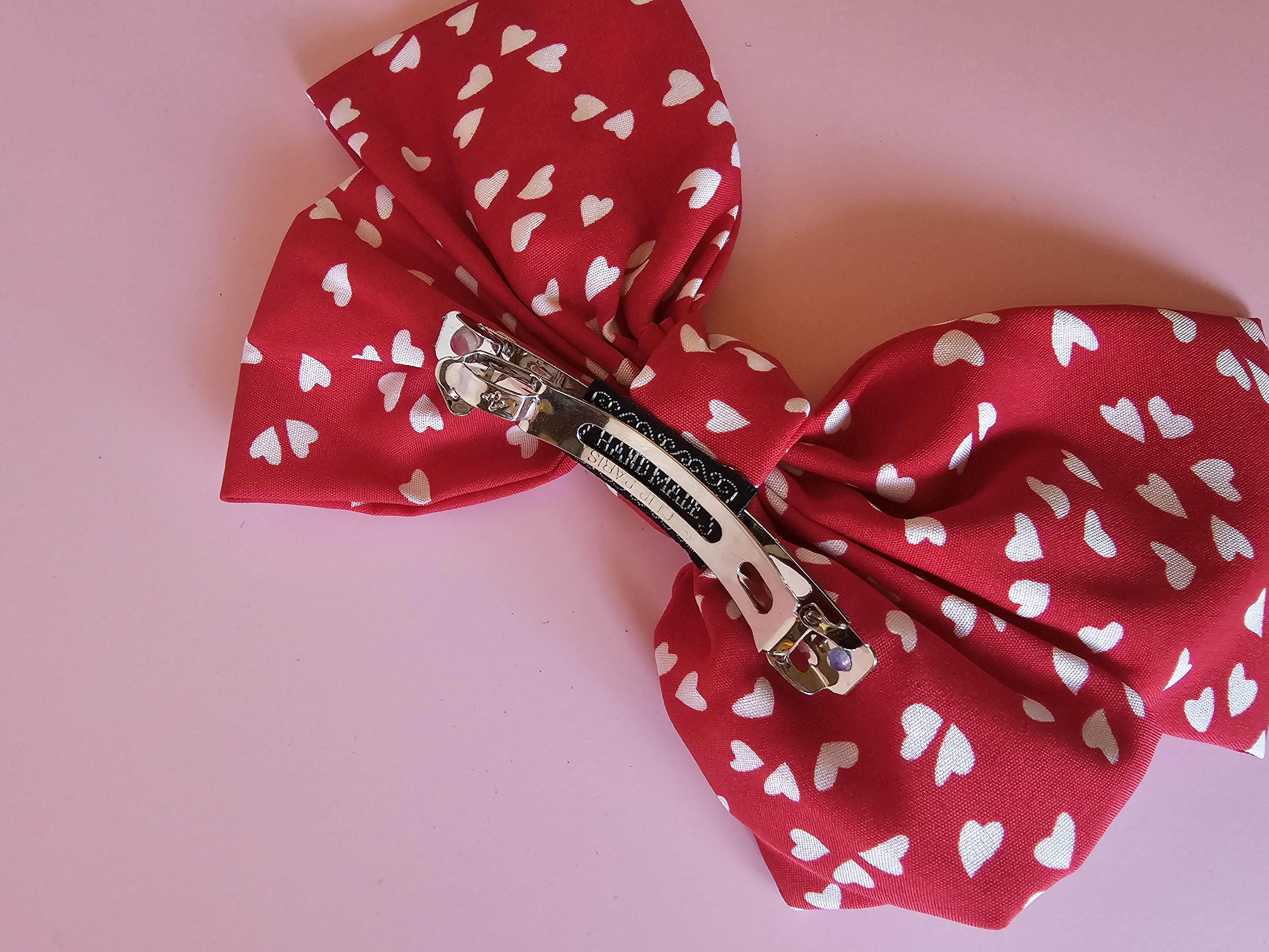 Plaukų kaspinas - raudona meilė