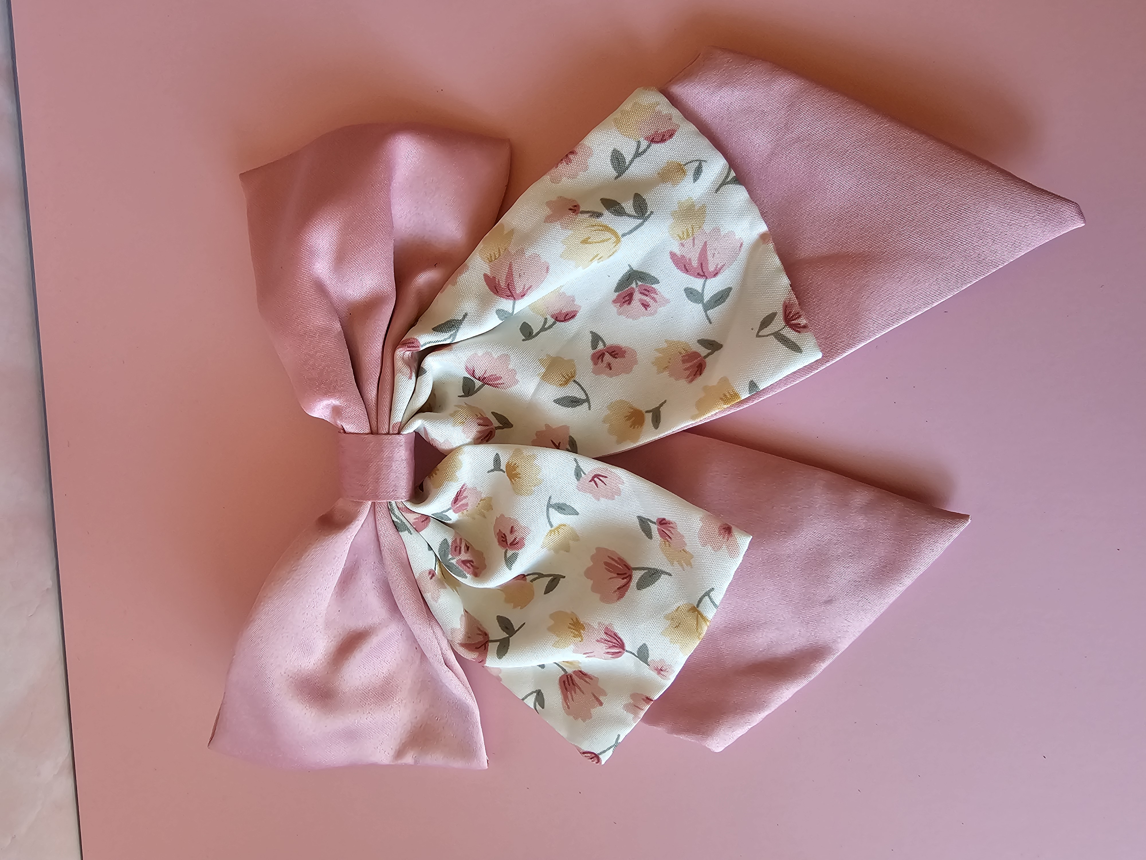 Plaukų segtukas kaspinas - rožinė gėlė