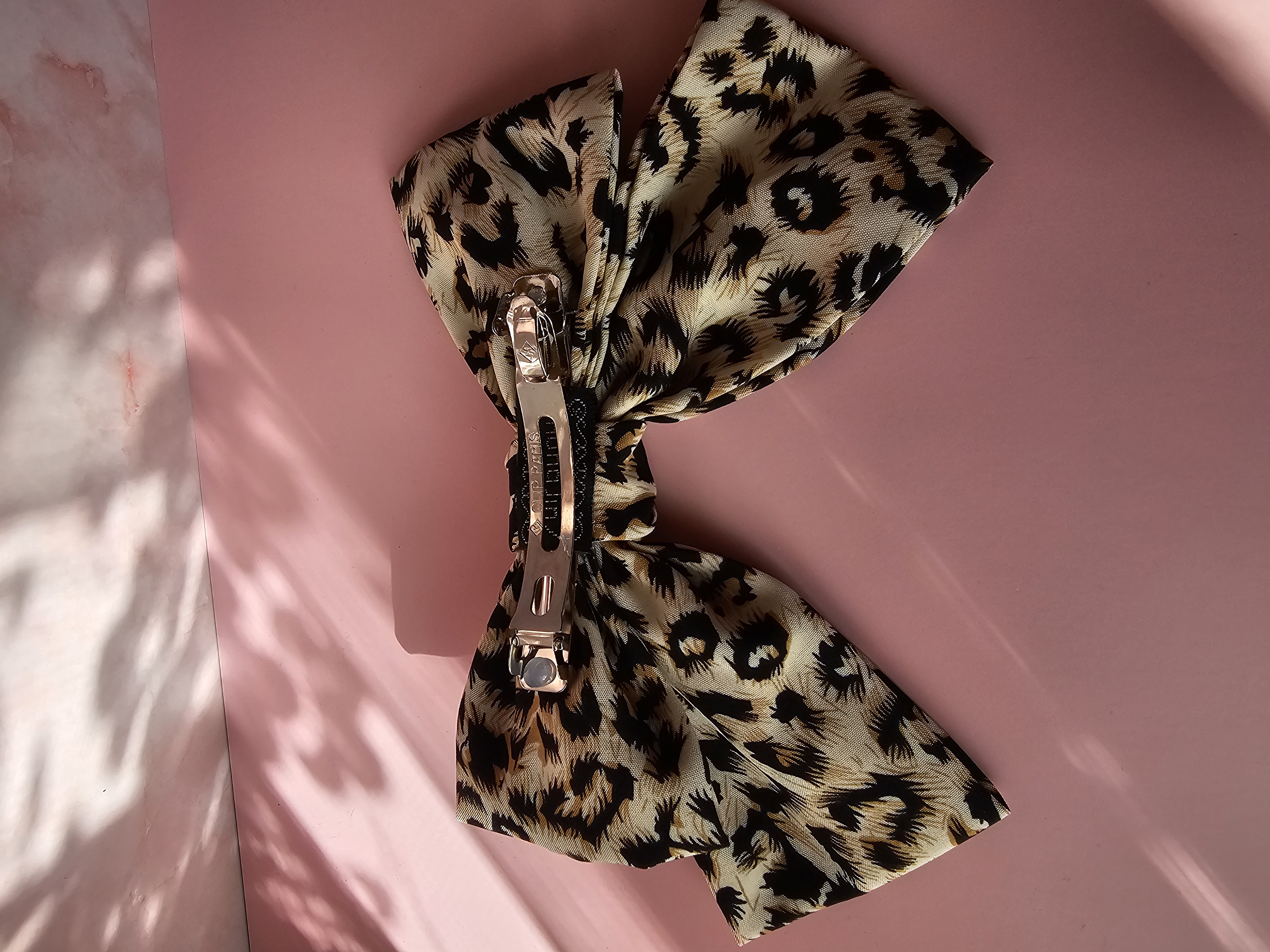 Plaukų segtukas kaspinas - šviesus leopardas