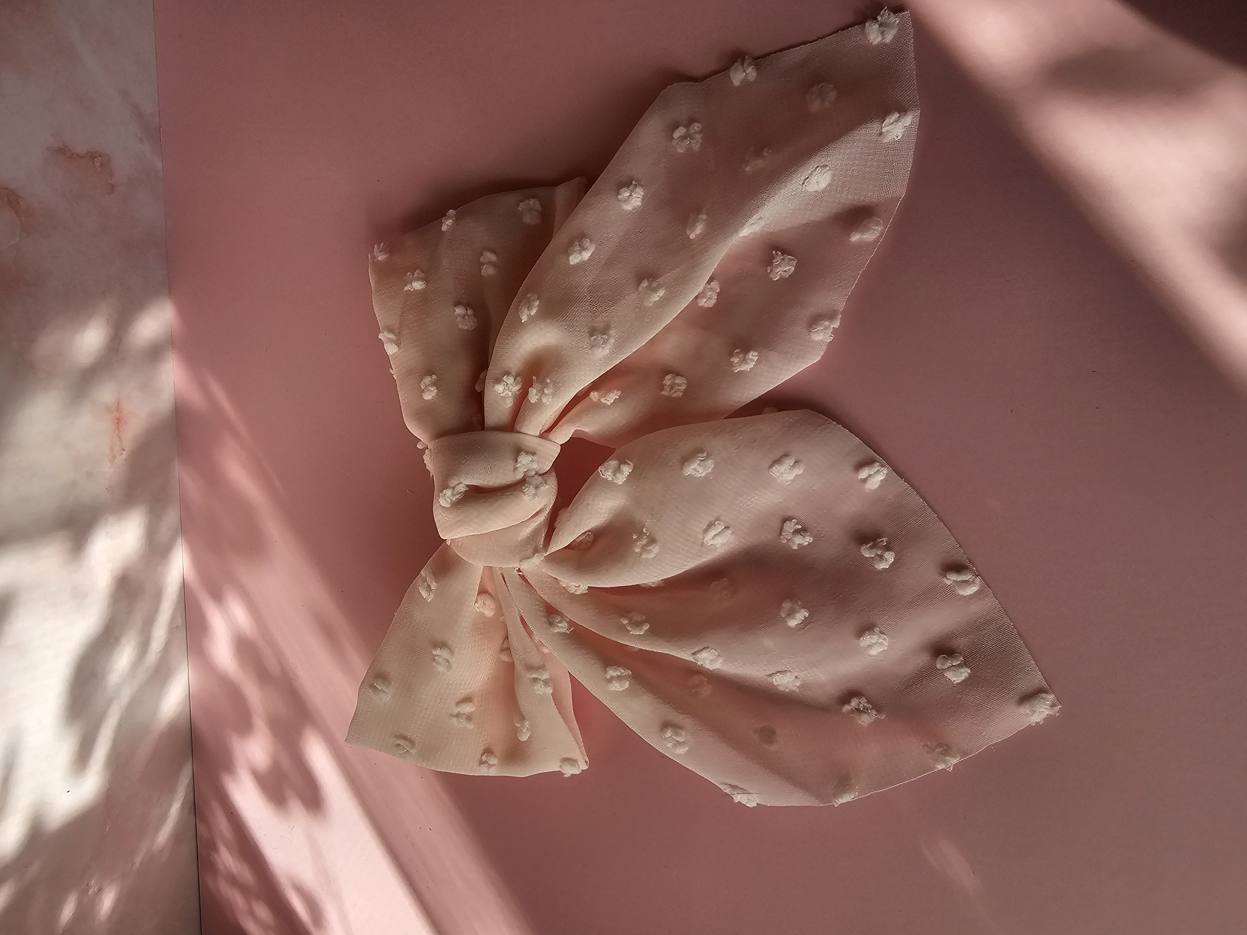 Plaukų segtukas kaspinas - lengvas persikas