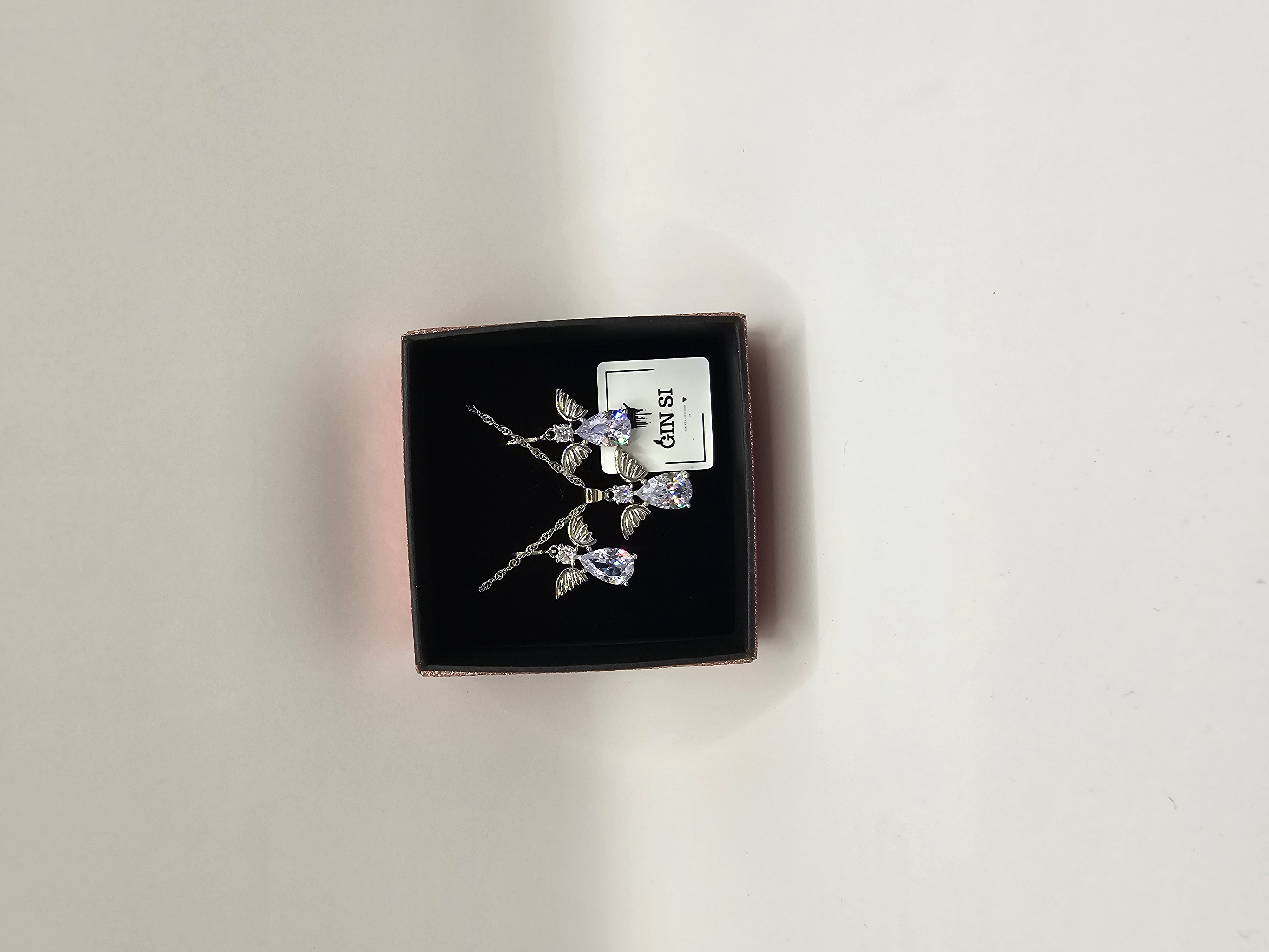 Papuošalų rinkinys - puošnūs angeliukai