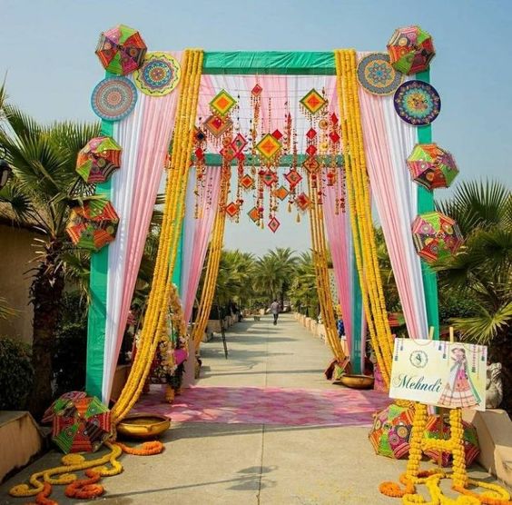 PASSAGE SETUP DECORATION