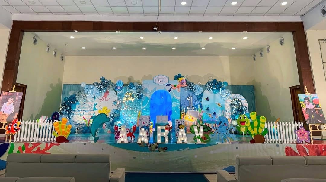 "Baby Shark Bash: The Ultimate Birthday Decorations"