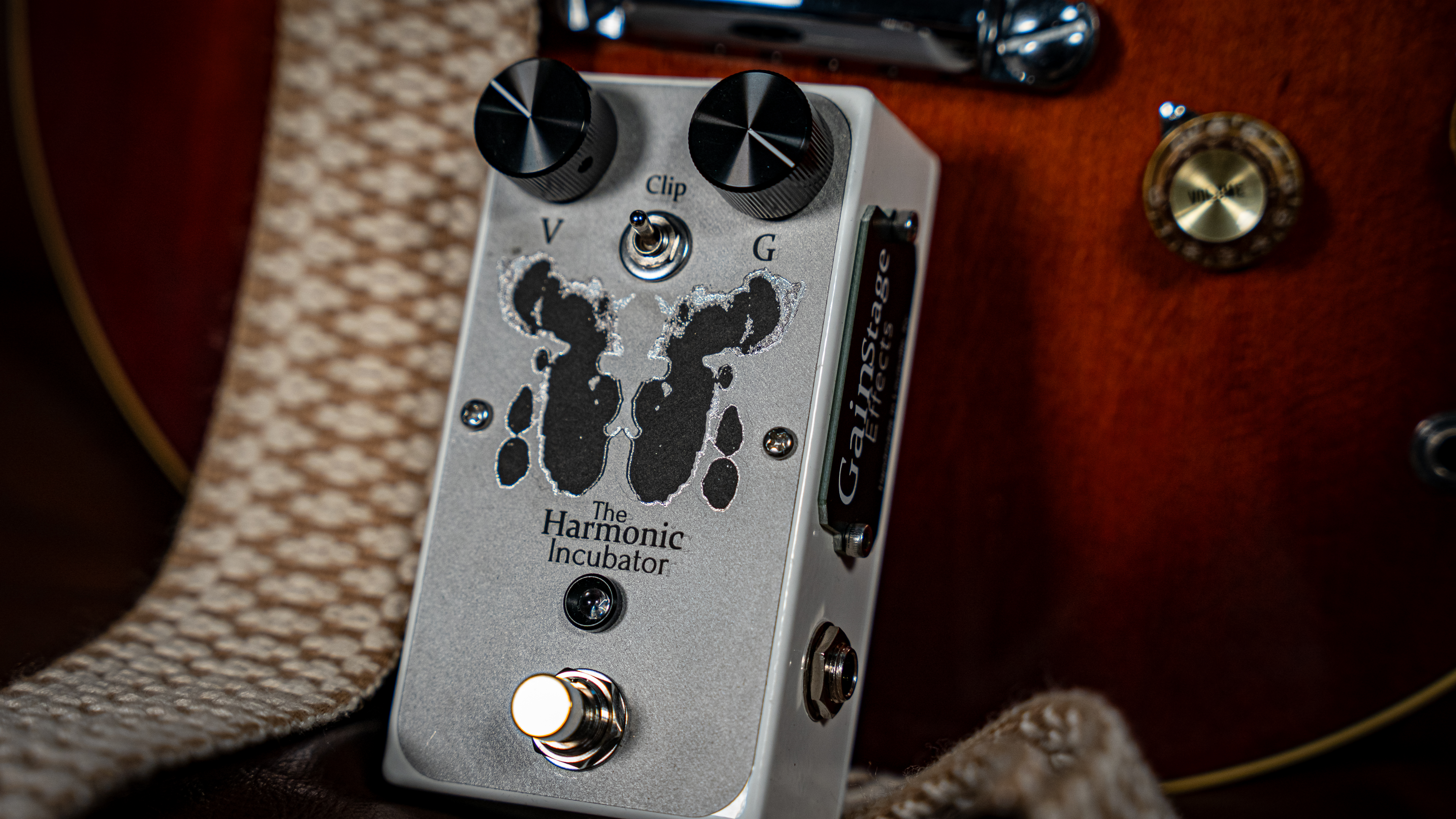 The Harmonic Incubator