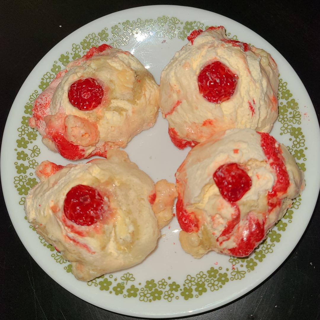 Cherrific Cheesecake Scoops