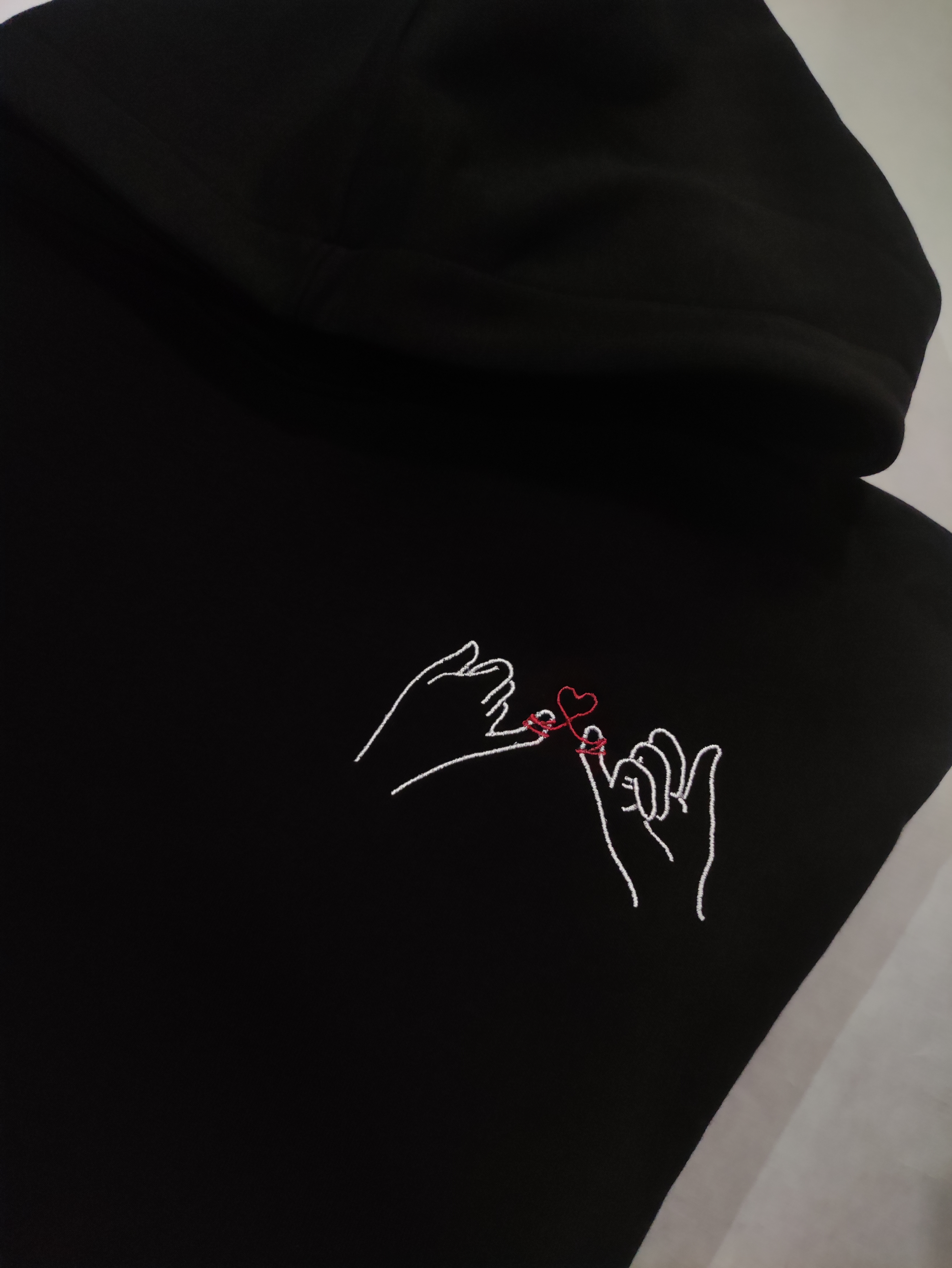 DŽEMPERIS PINKY PROMISE