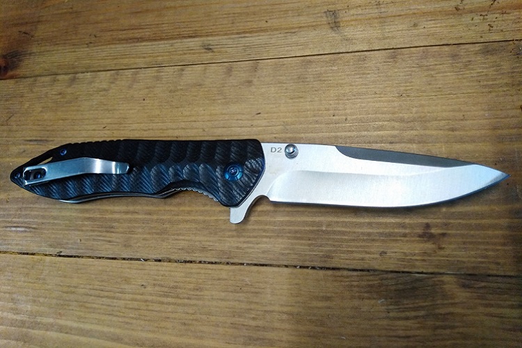 Axis Lock Knife