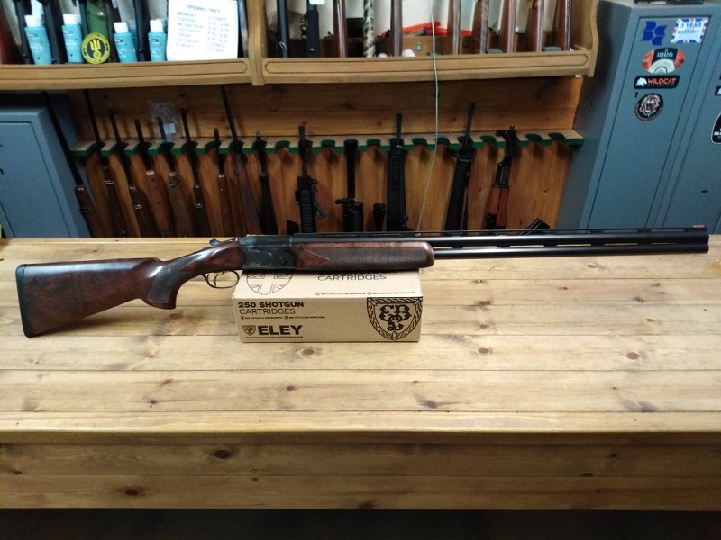 BERETTA 682X Trap 12G 0VER / UNDER S/GUN