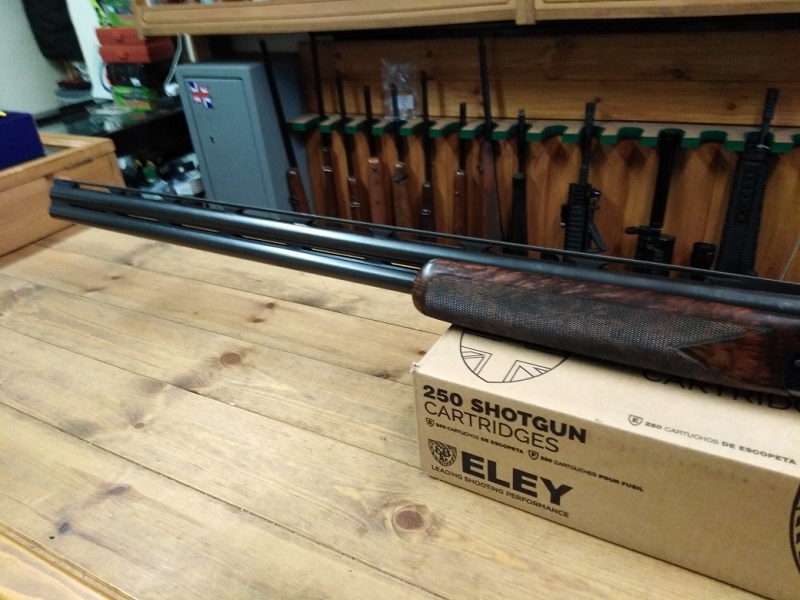 BERETTA 682X Trap 12G 0VER / UNDER S/GUN