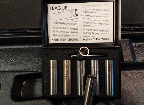 BERETTA 682X Trap 12G 0VER / UNDER S/GUN